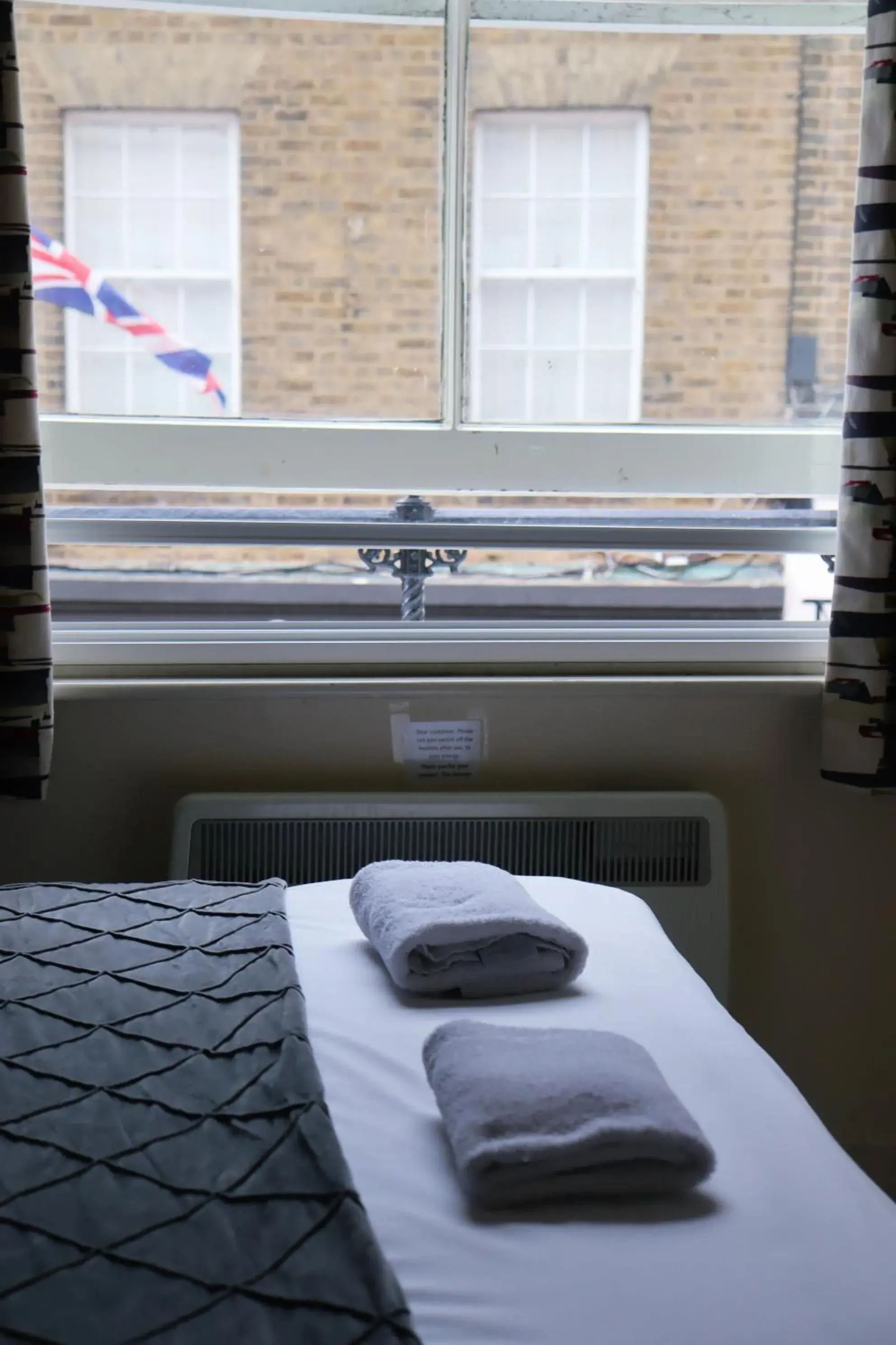 Bed in The George Inn Bed in The George Inn