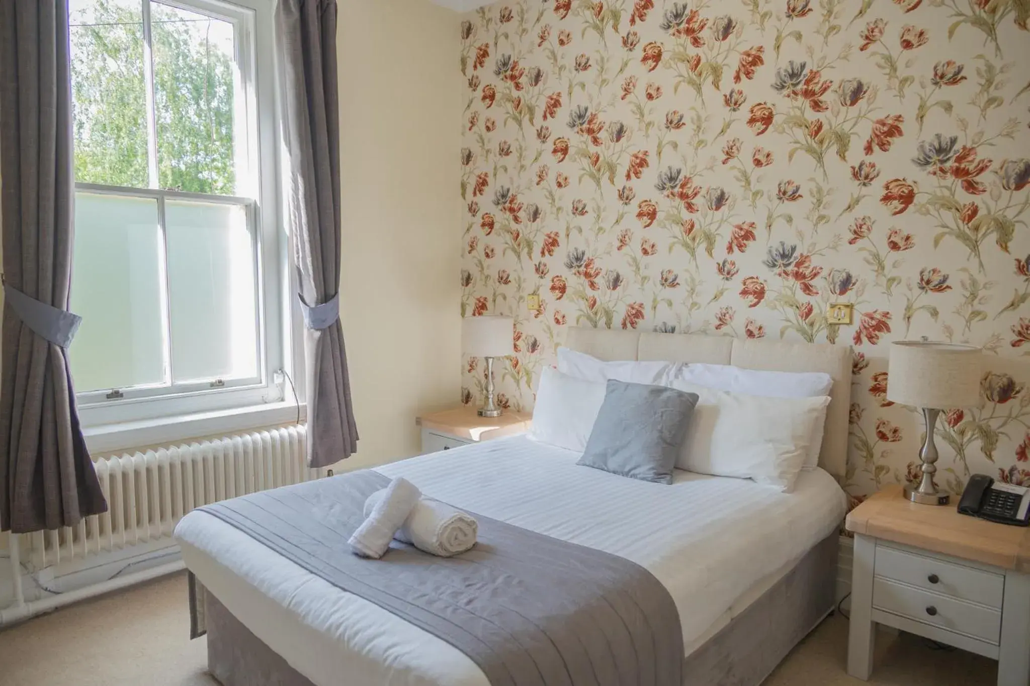 Small Double Room in Woodland Manor Hotel Small Double Room in Woodland Manor Hotel