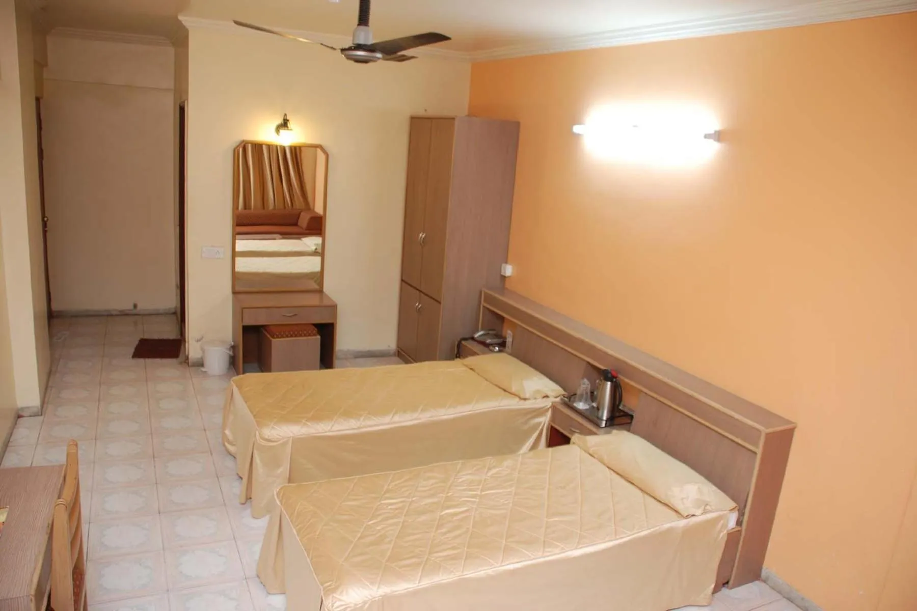 Bedroom, Bed in Rutugandh Heritage