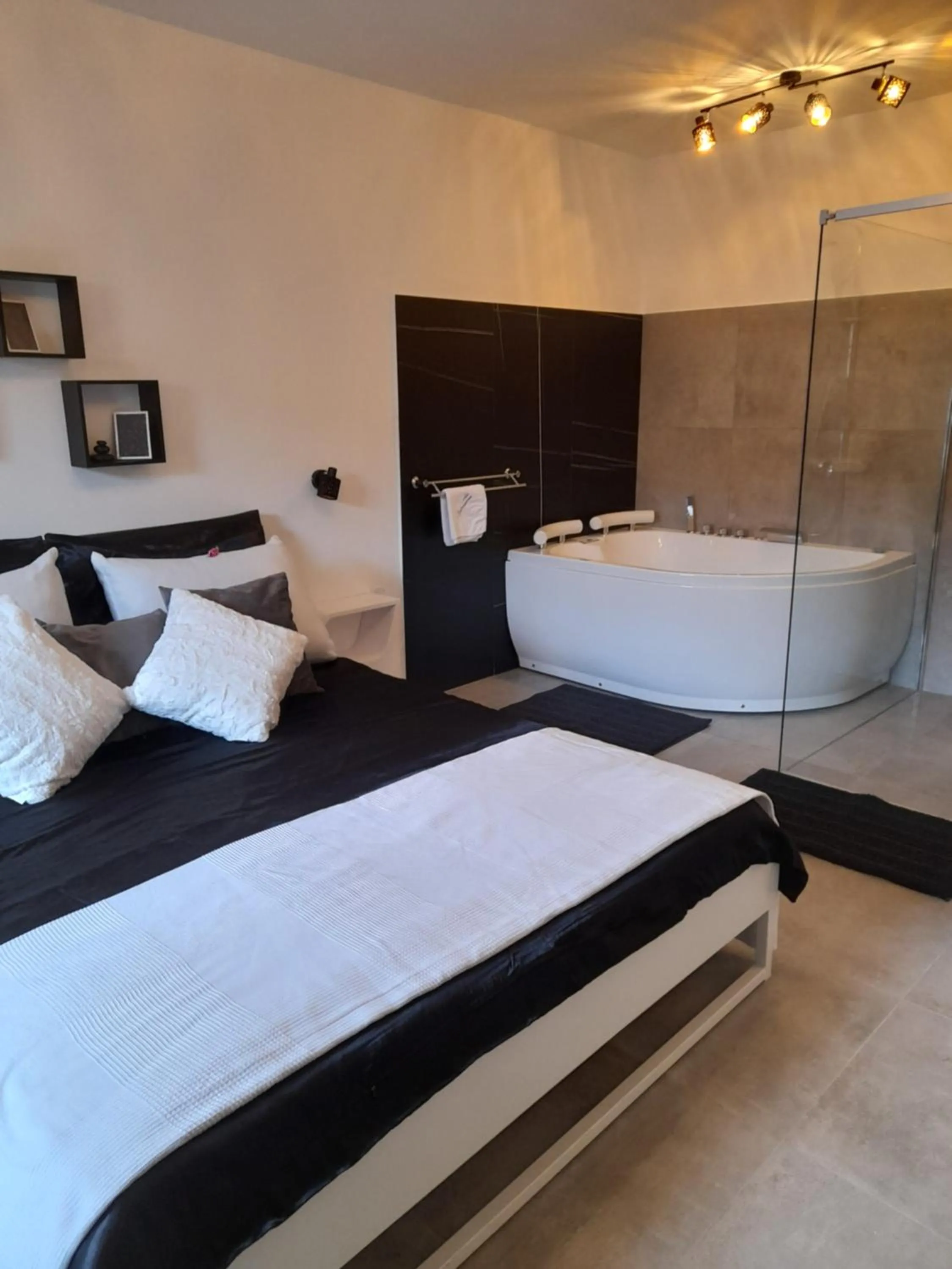 Spa and wellness centre/facilities, Bed in Wellness Villa Istriana