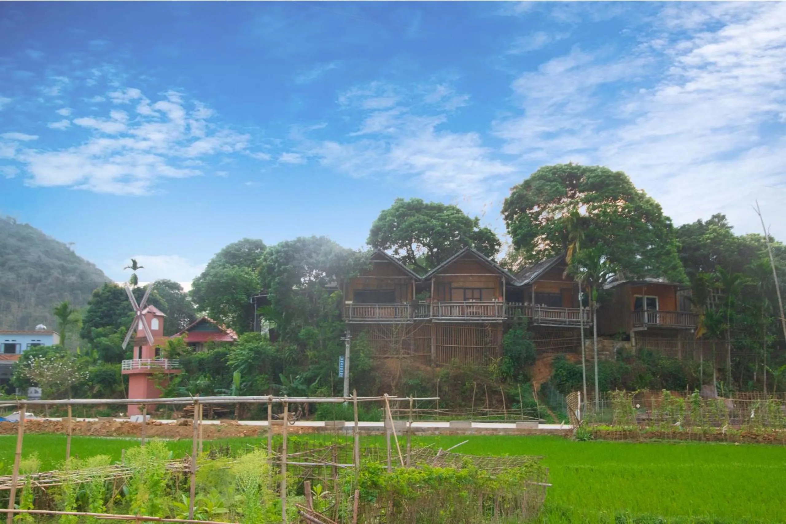Mai Chau La Vida Homestay