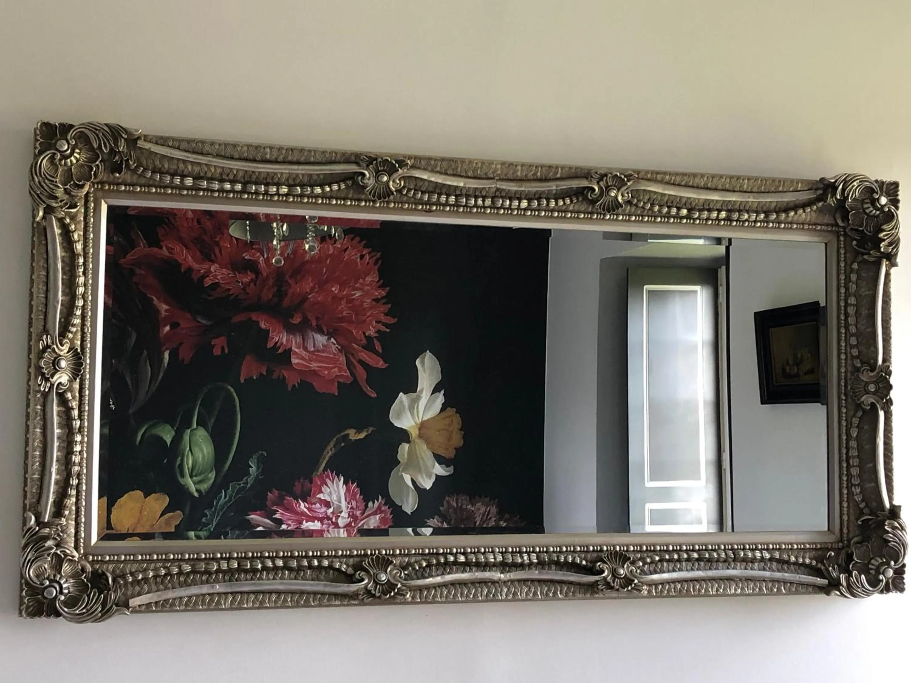 Decorative detail in Le Chateau de Claids