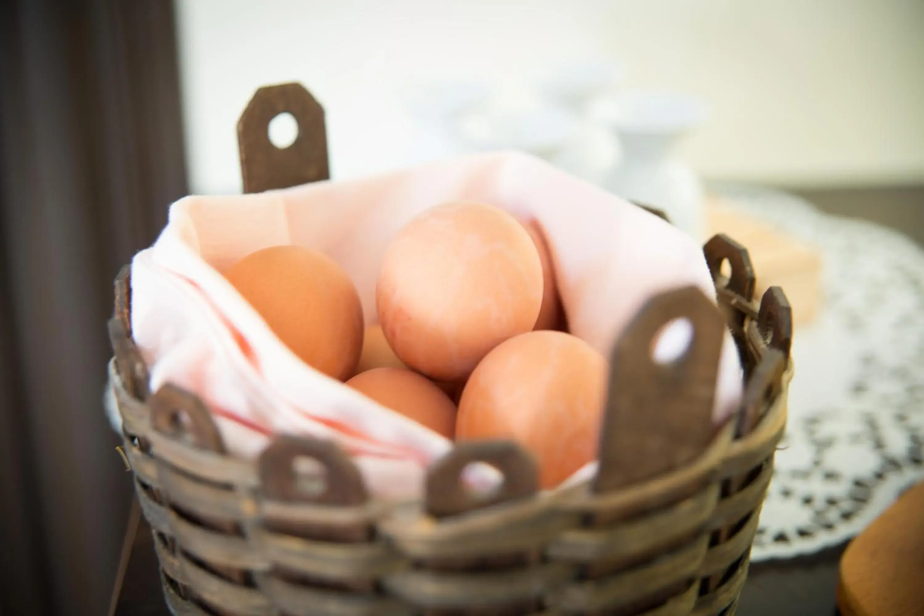 Dining area in Pension Villa-Ingeborg Dining area in Pension Villa-Ingeborg