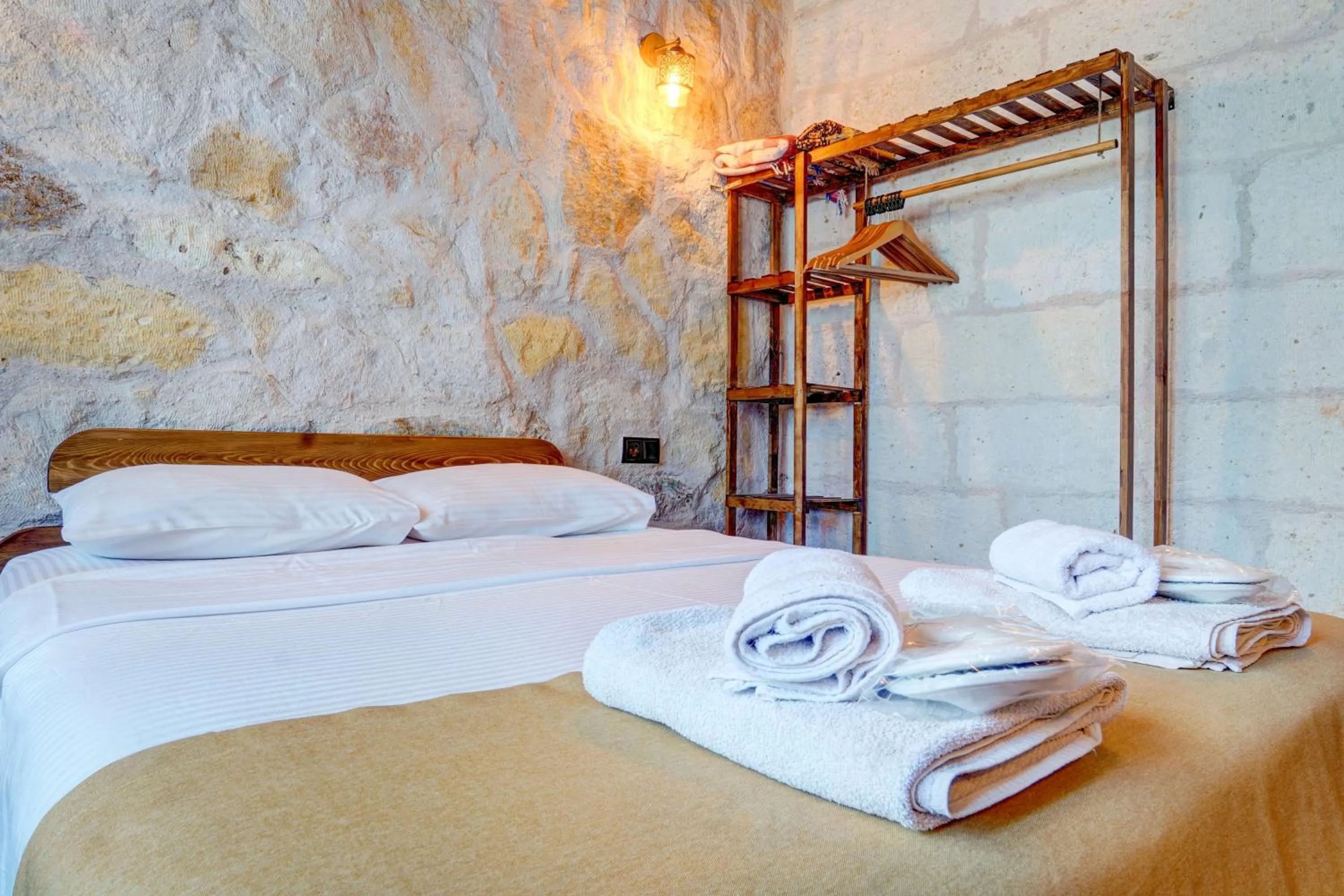 Bed in Ceran Stone House