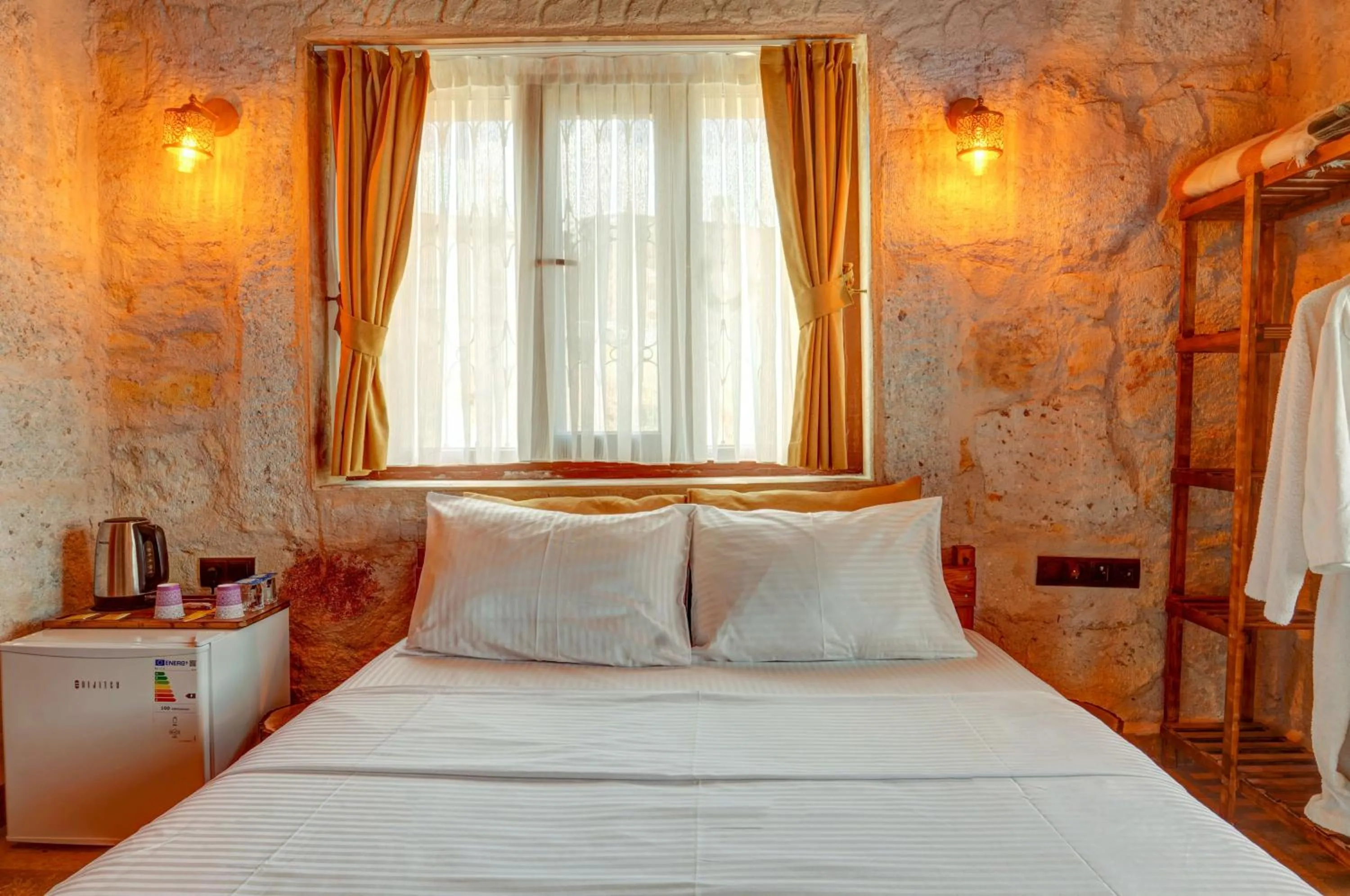 Bed in Ceran Stone House