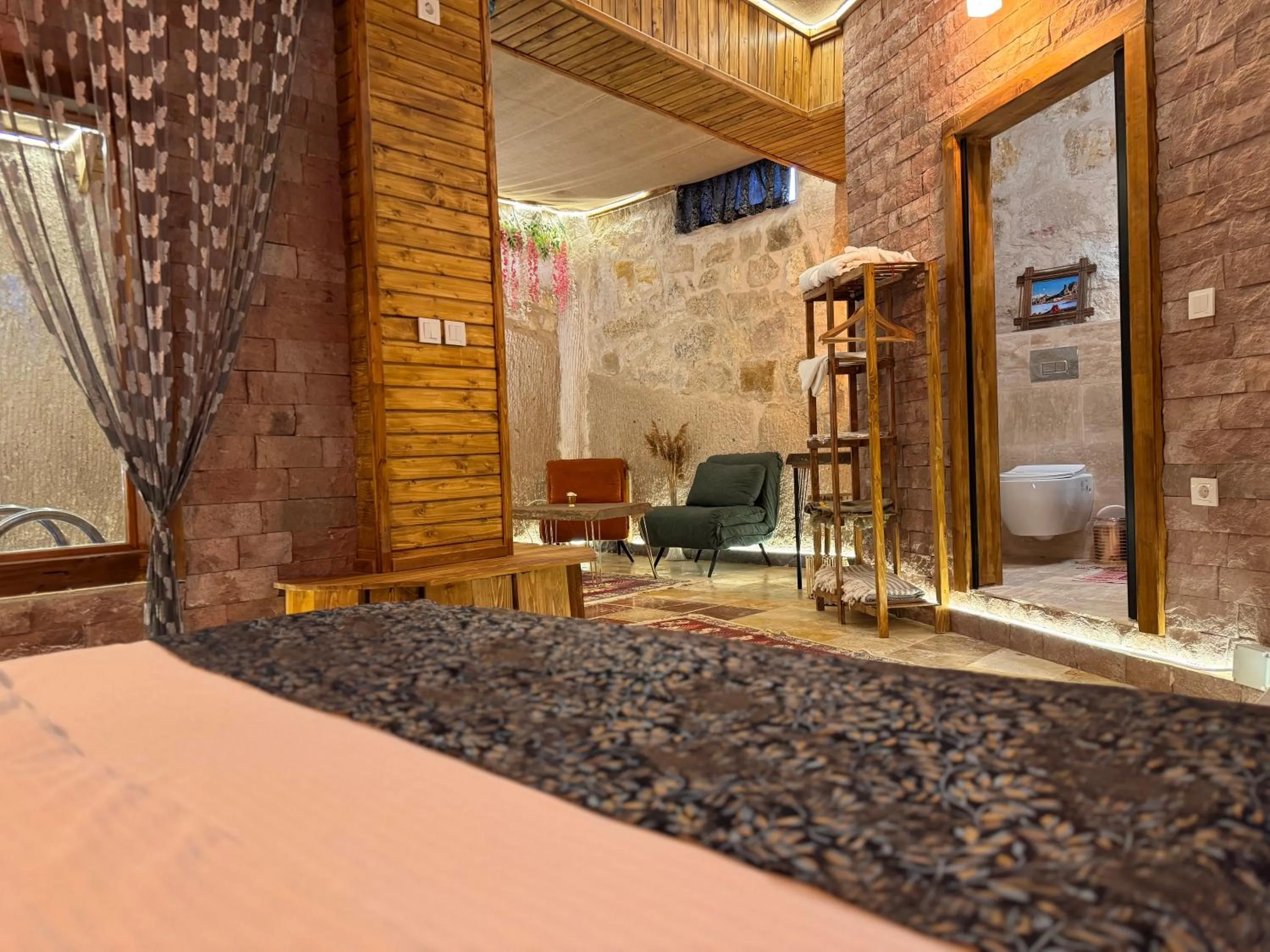 Bed in Ceran Stone House