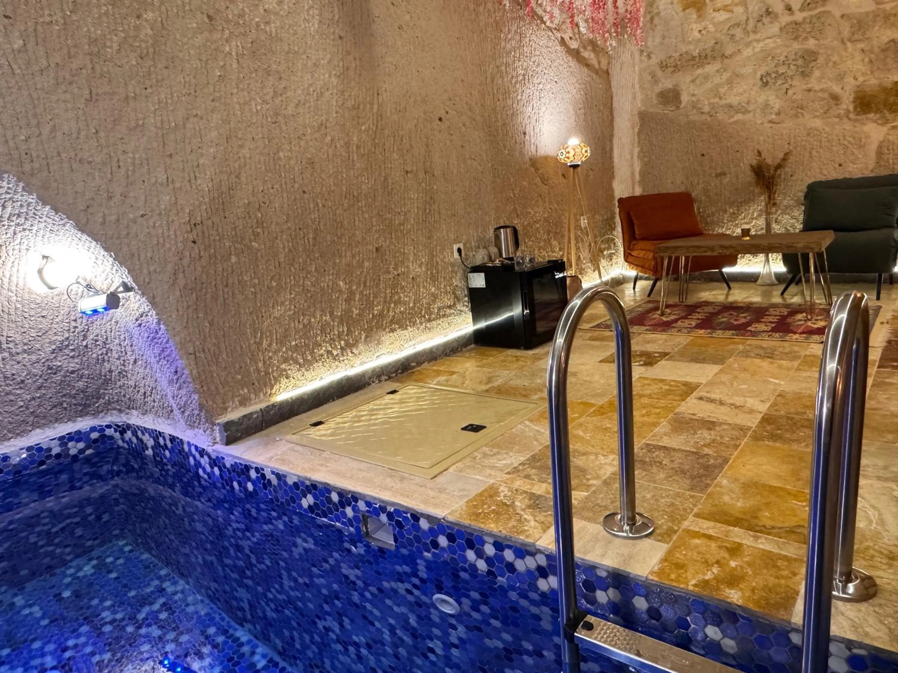 Coffee/tea facilities in Ceran Stone House