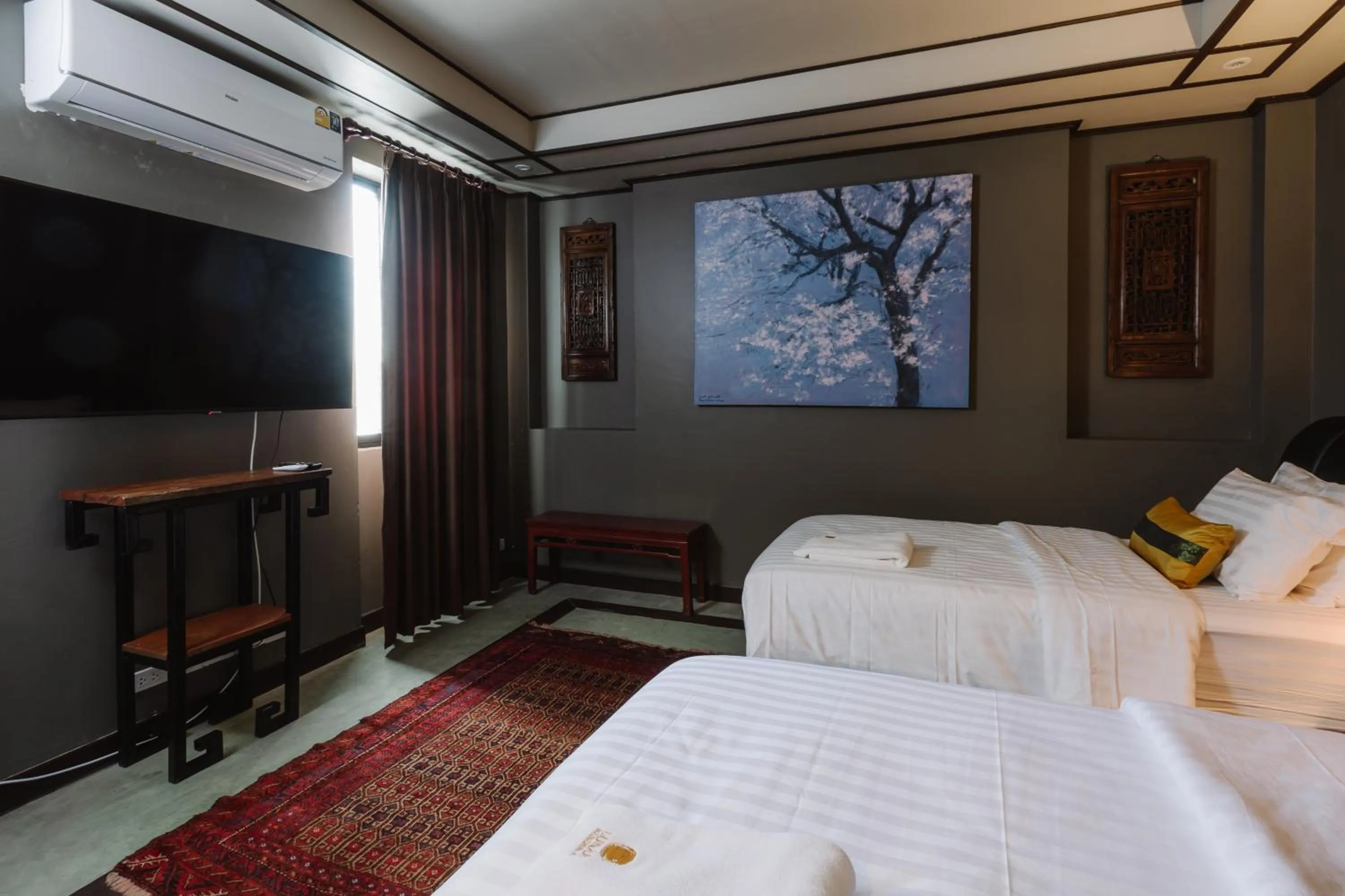 Bed in Lunar Mansion Hotel