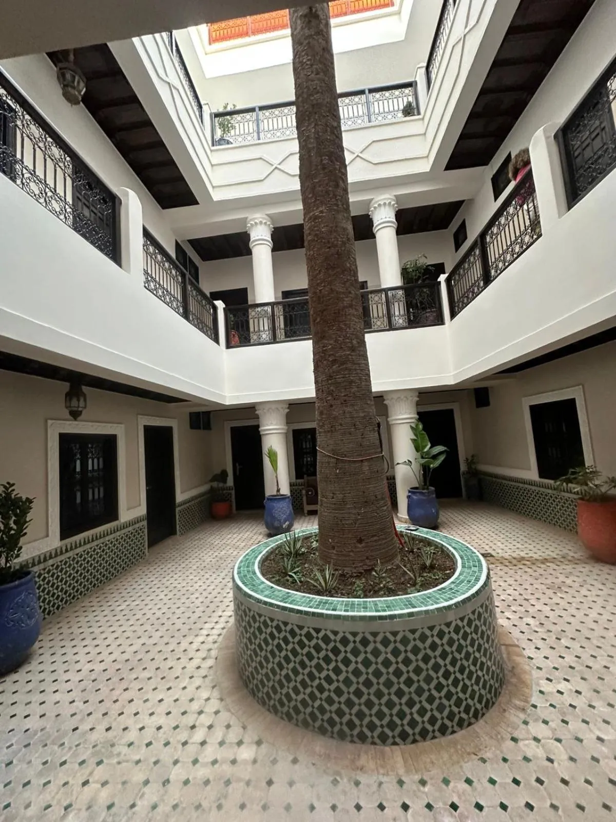 Property building in Hotel Cecil