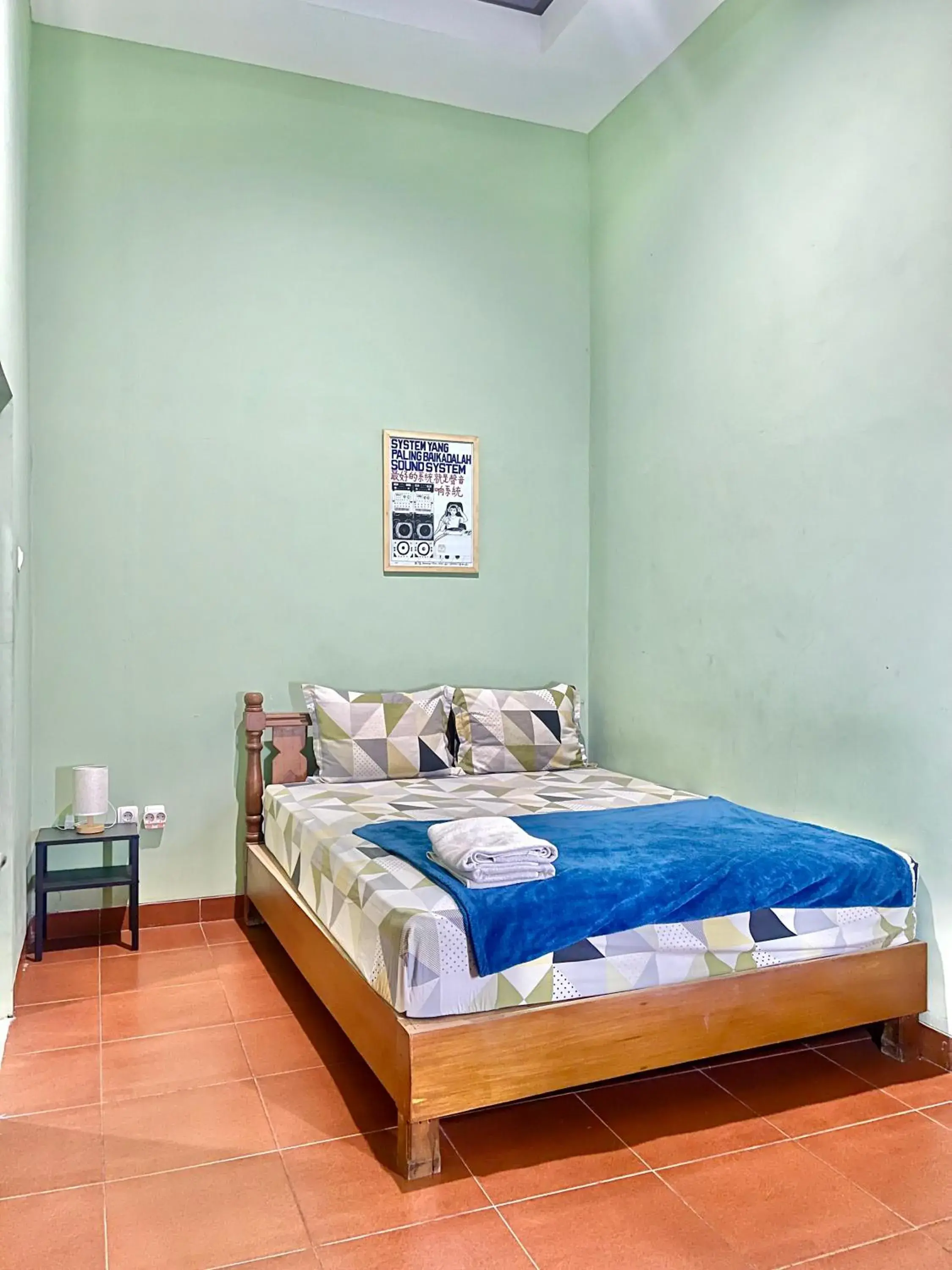 Bed in Telu Telu Solo Bed in Telu Telu Solo