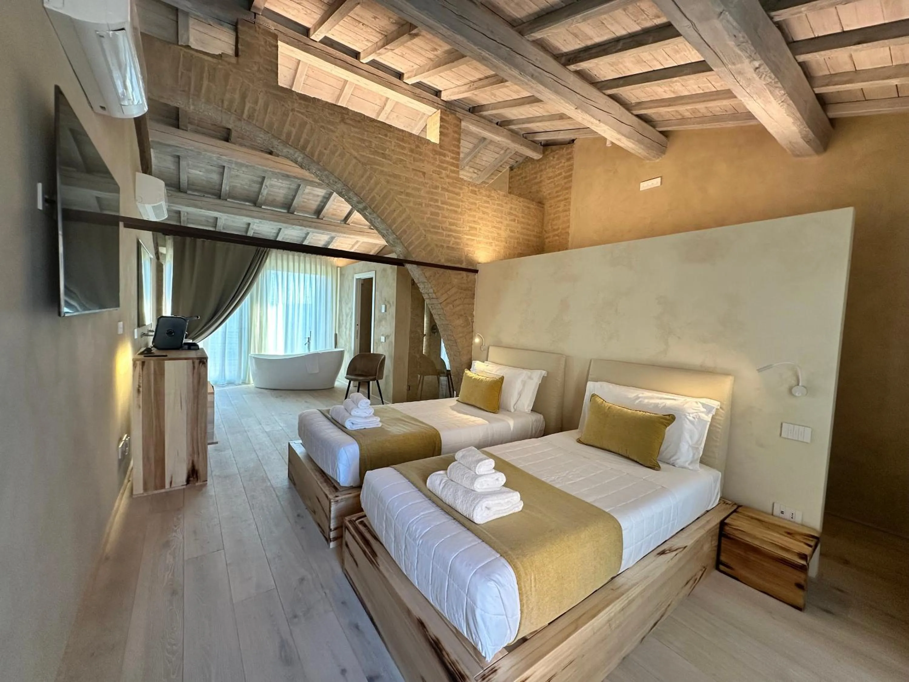 Bed in Tenuta d'Arbia, Siena