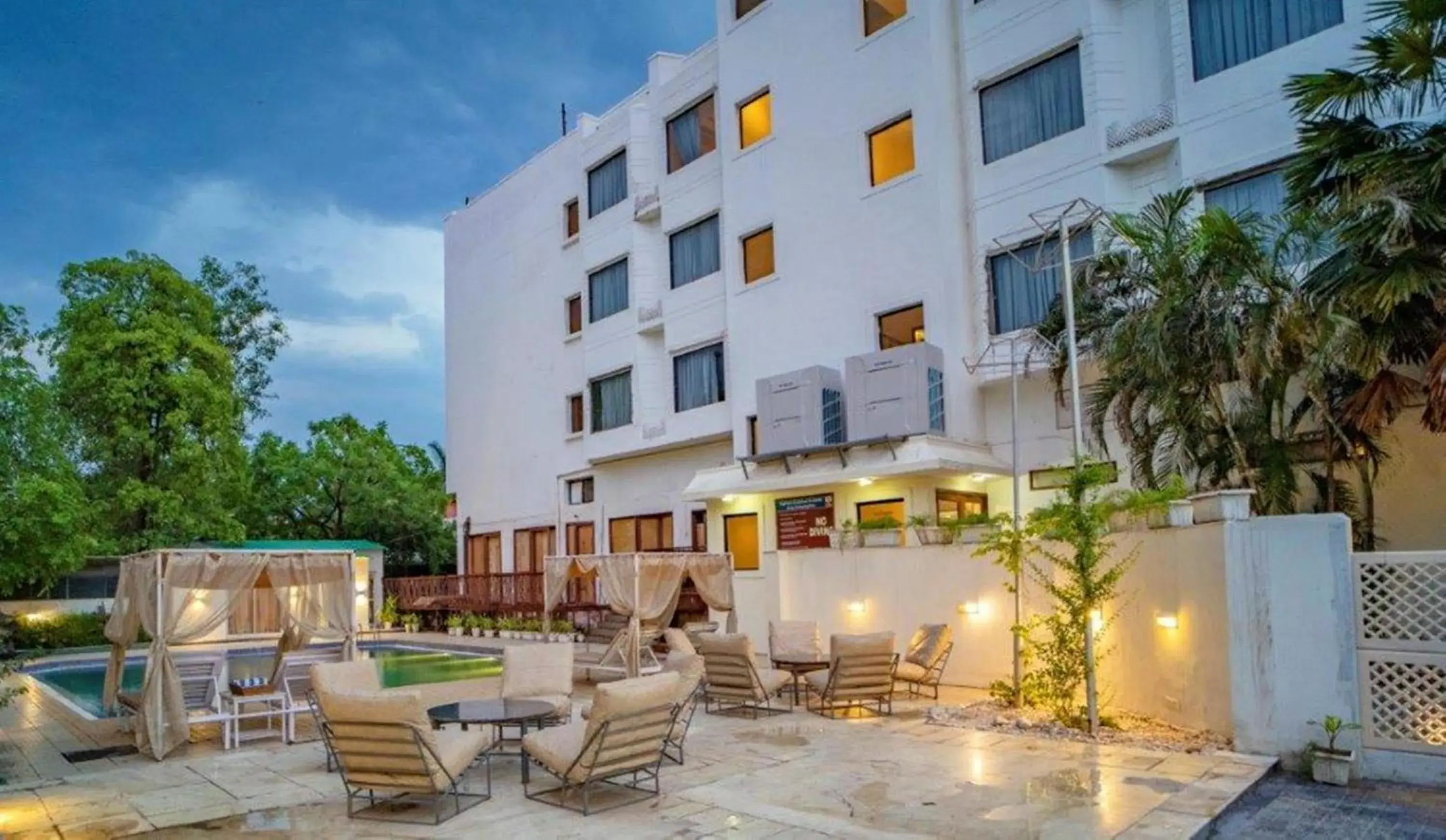 Golden Tulip Udaipur Golden Tulip Udaipur