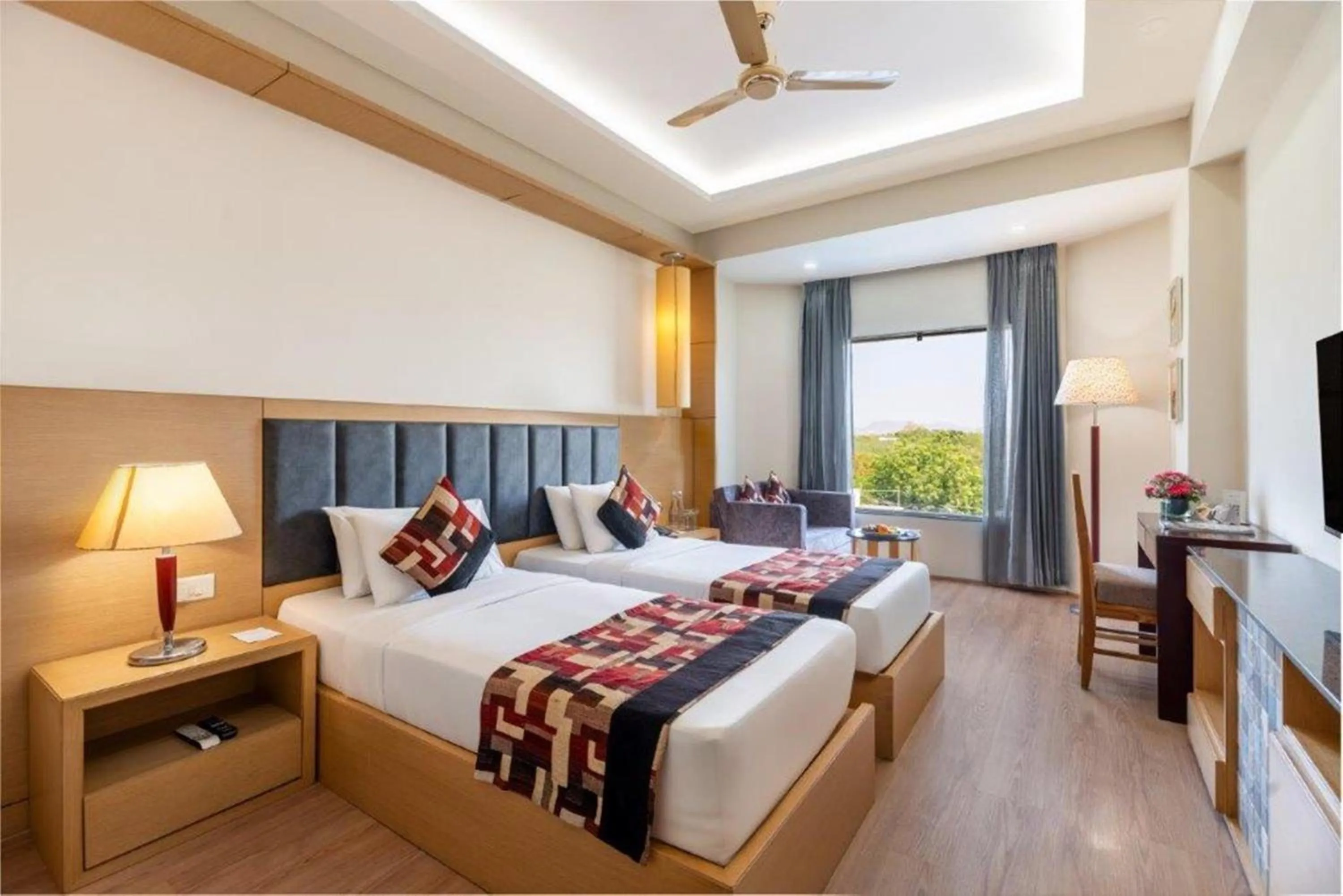 Bedroom in Golden Tulip Udaipur