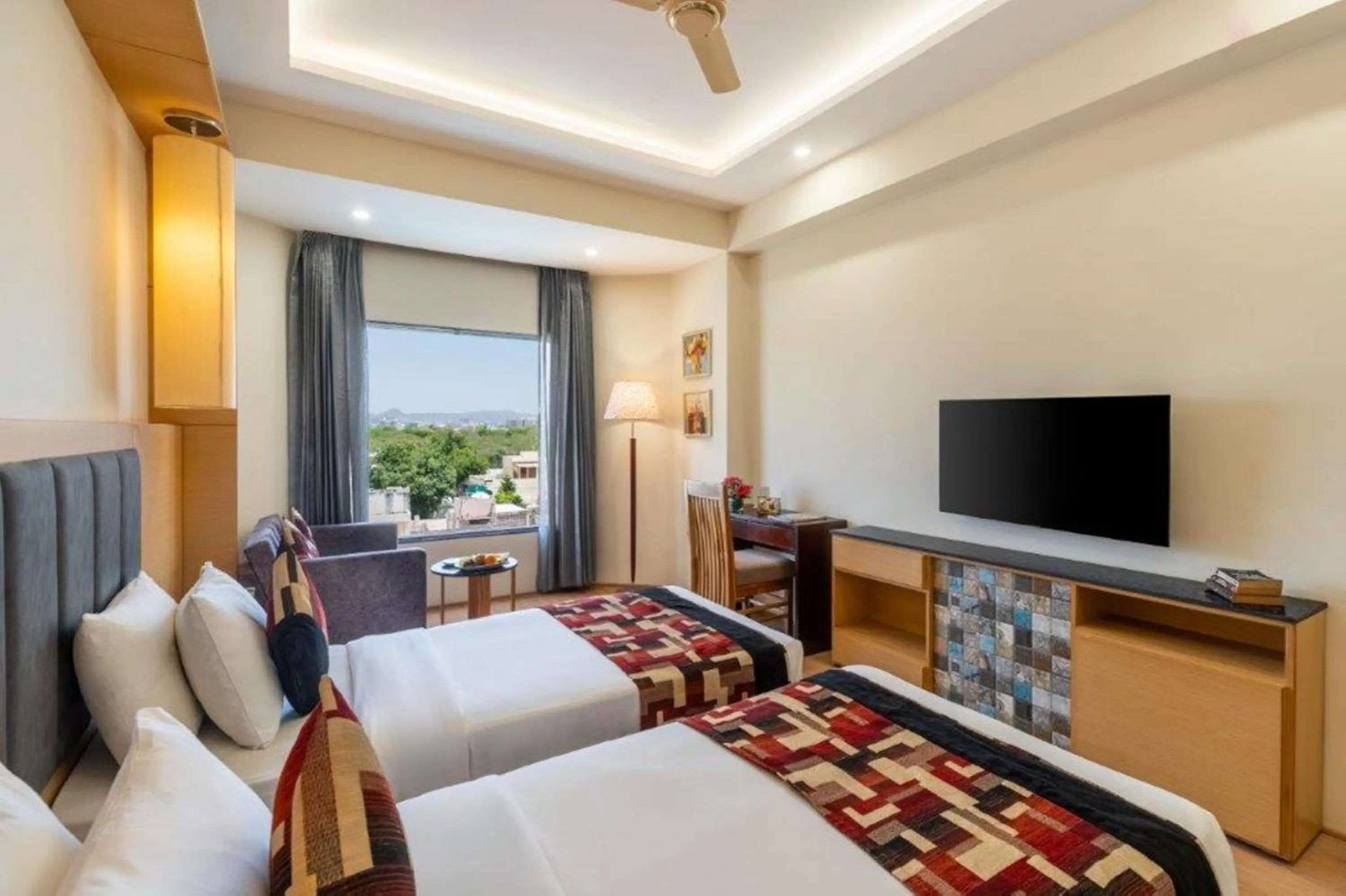 Bedroom in Golden Tulip Udaipur