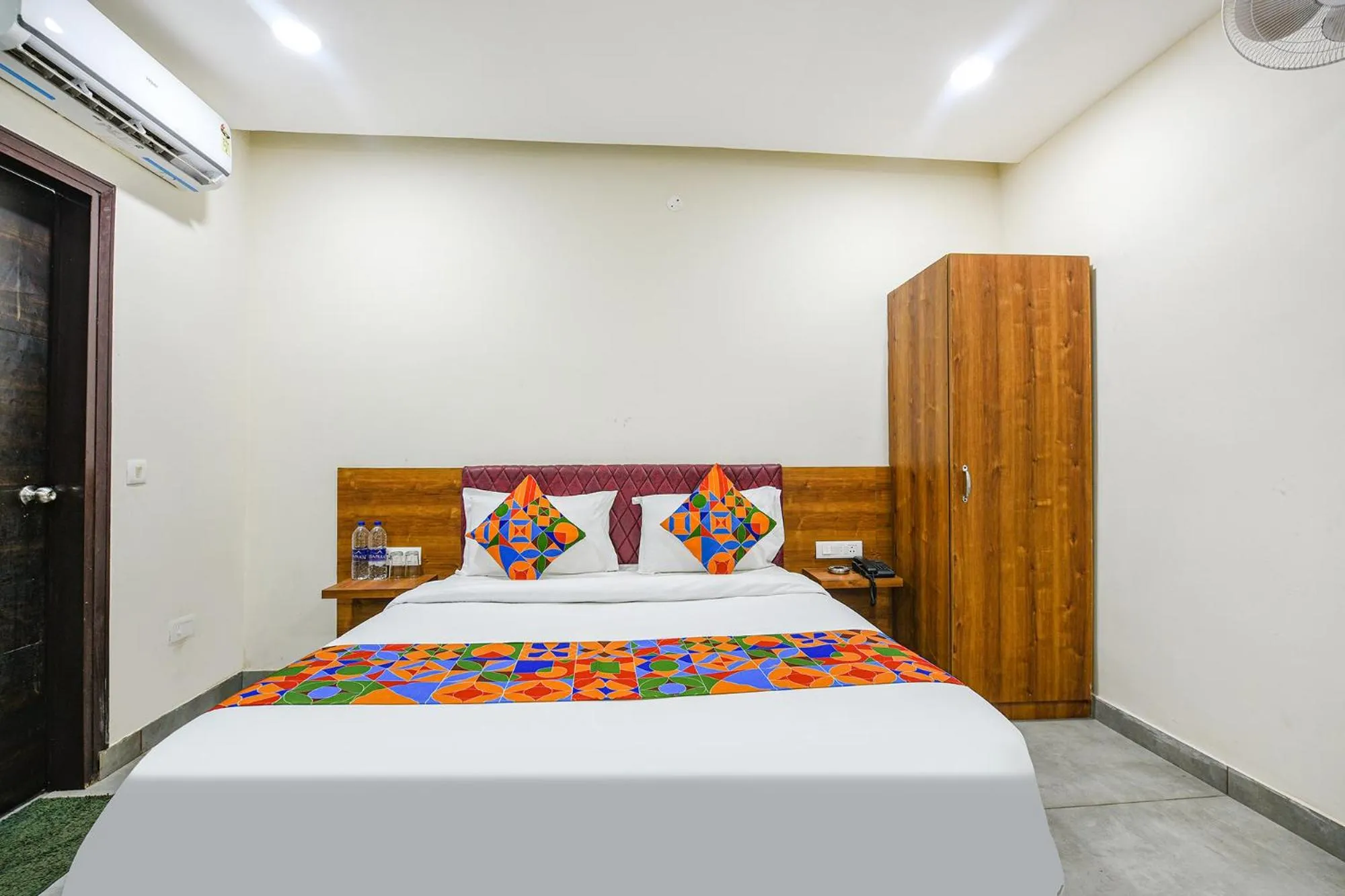 Bed in Via HC Dream Majestic