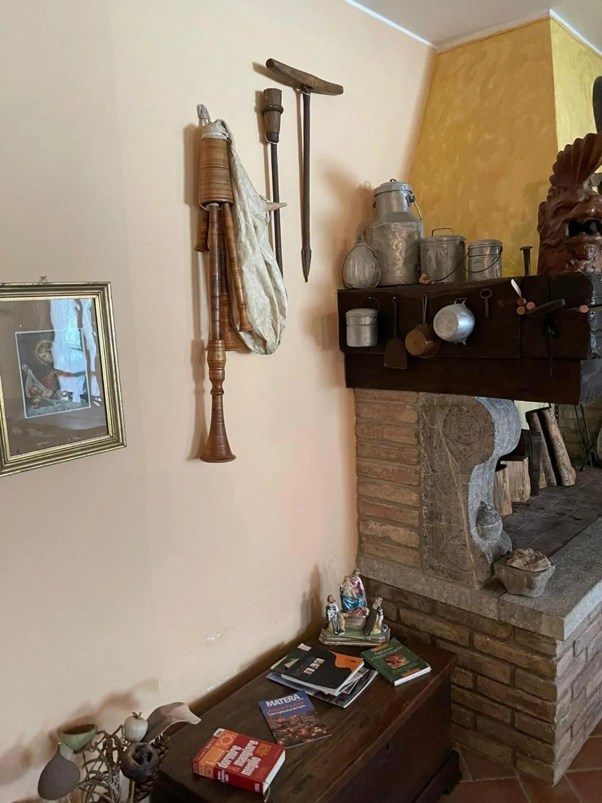 Communal lounge/ TV room in Al Vecchio Camino