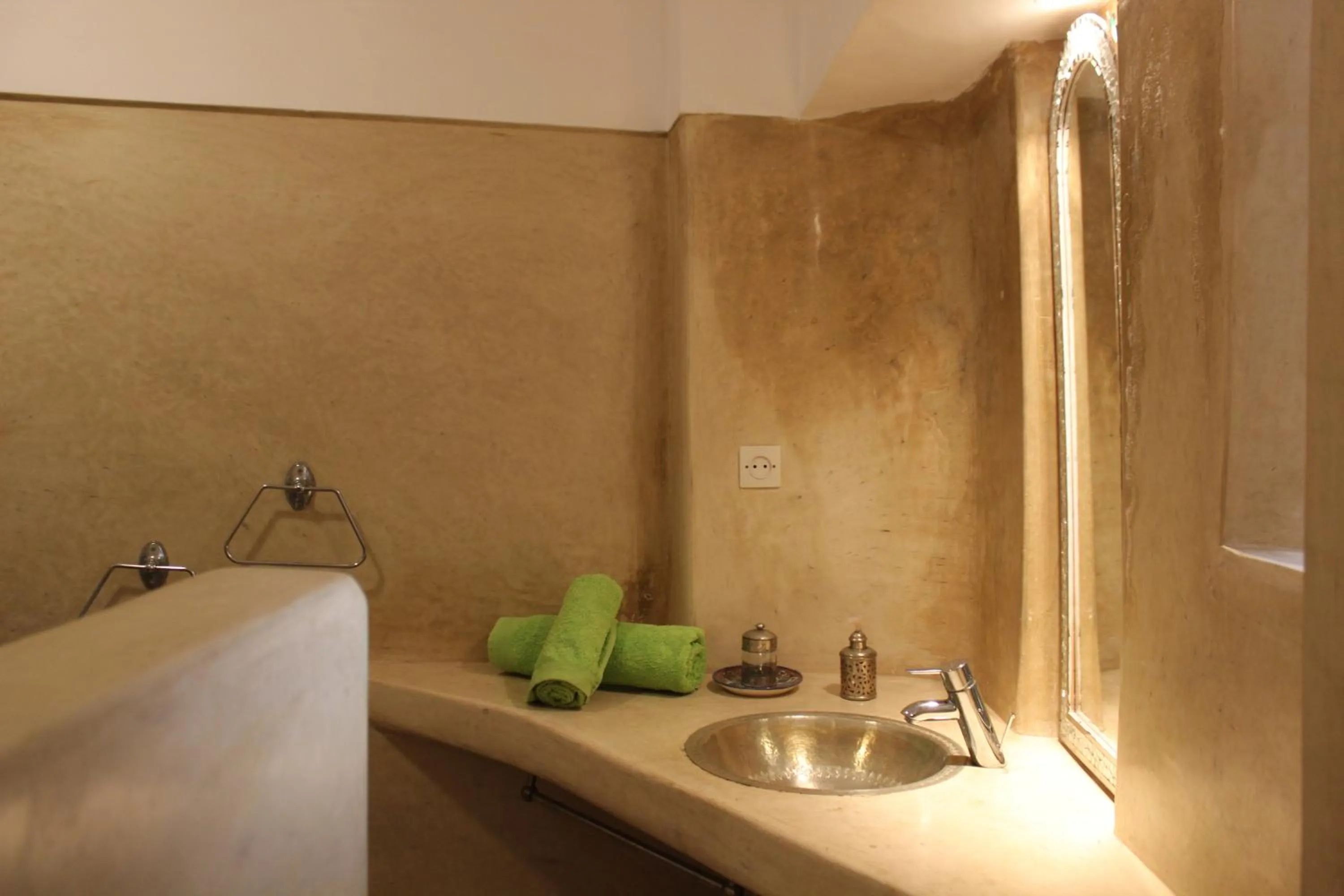 Bathroom in Riad Jnan El Cadi