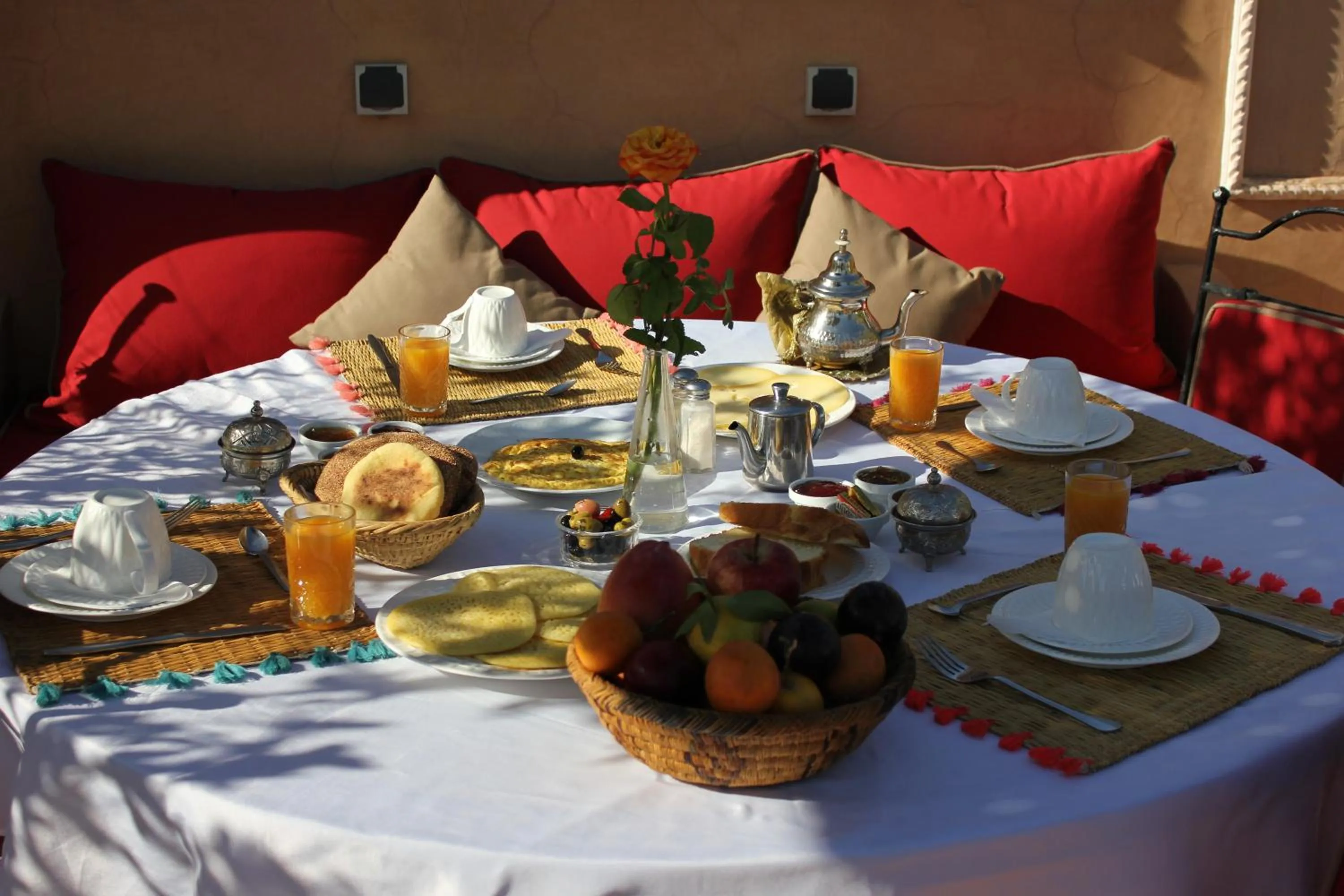 Breakfast in Riad Jnan El Cadi