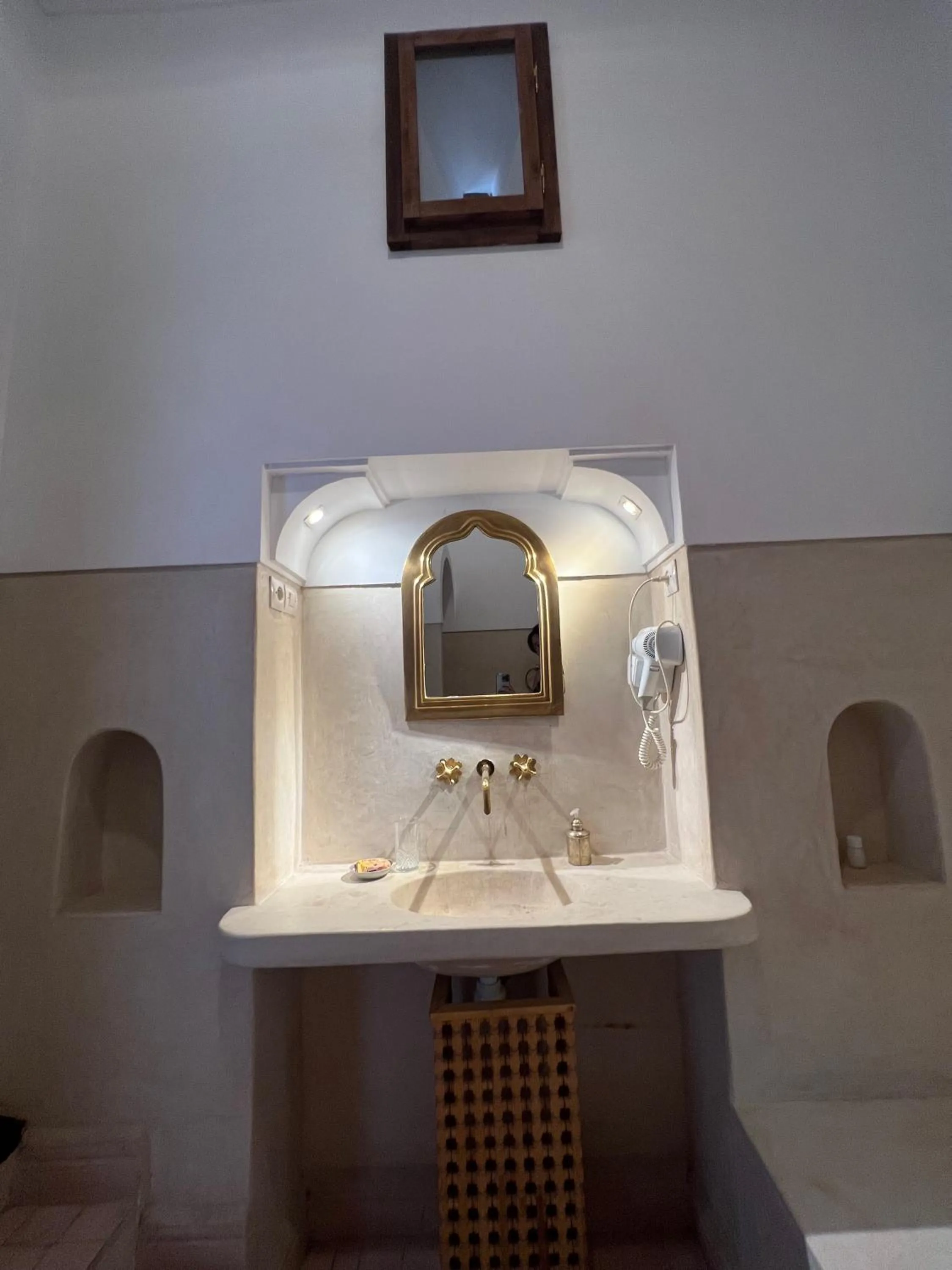 Bathroom in Riad Jnan El Cadi