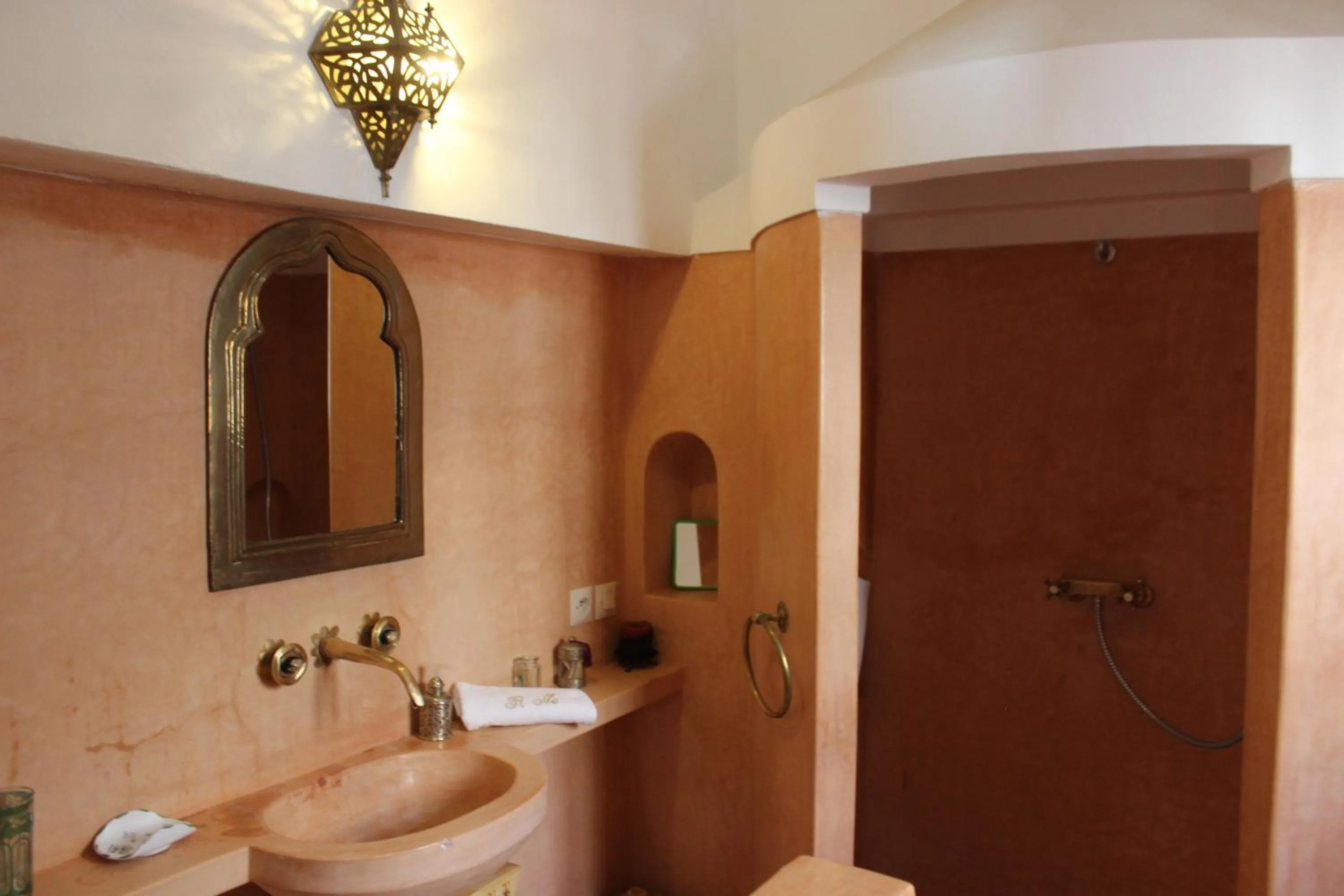 Photo of the whole room in Riad Jnan El Cadi