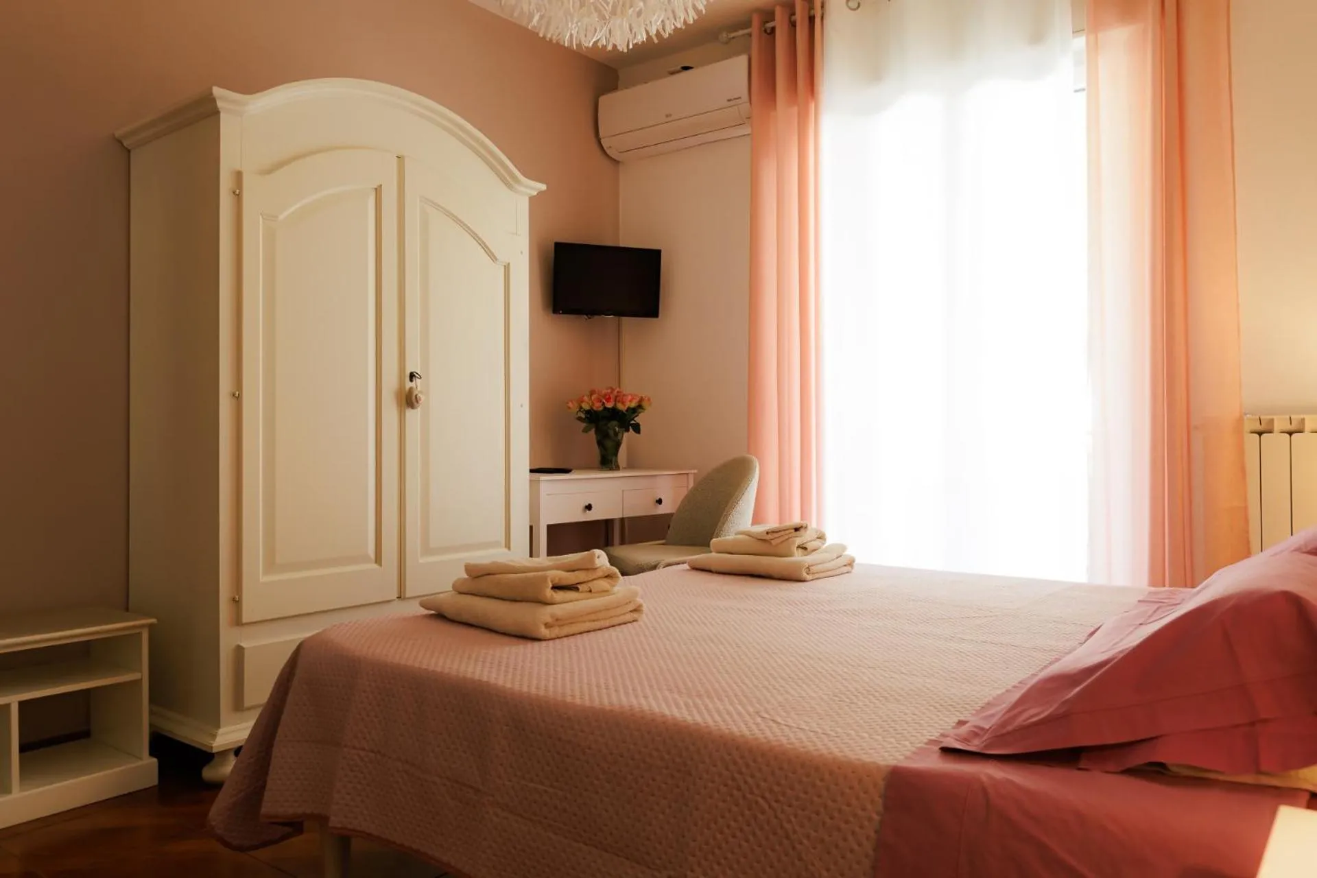 Bedroom, Bed in Bed & Breakfast L'Albero Maestro