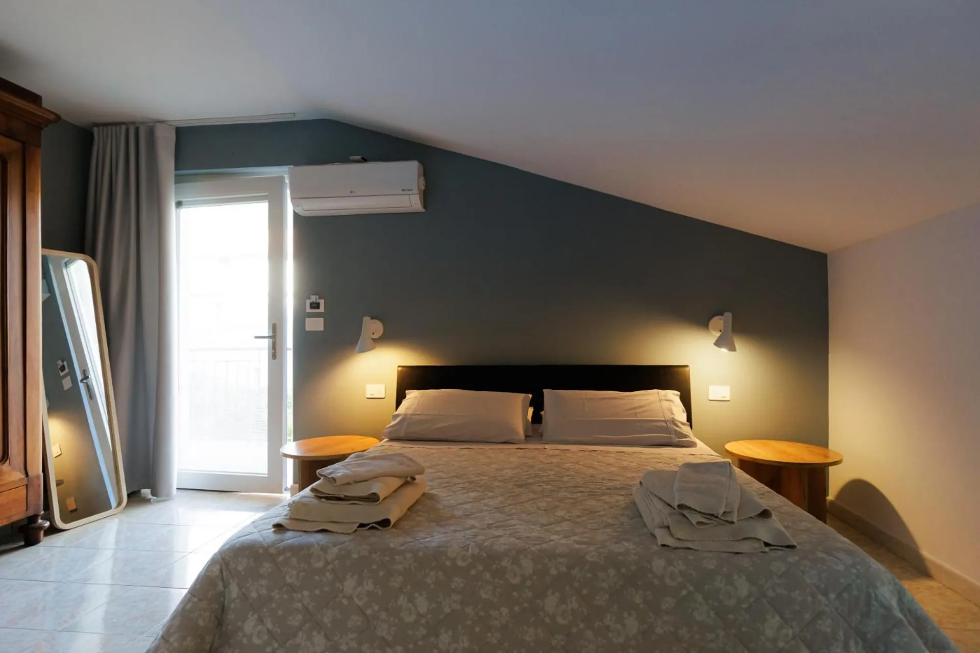 Bedroom, Bed in Bed & Breakfast L'Albero Maestro