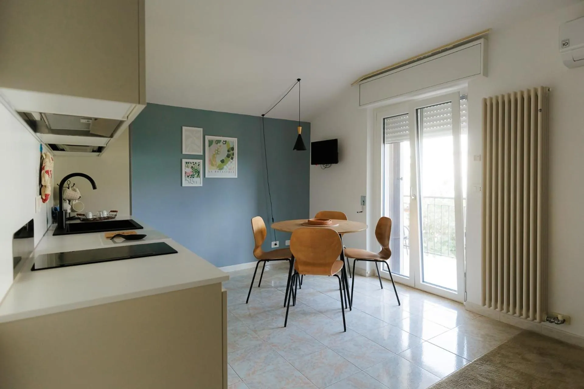 Kitchen or kitchenette in Bed & Breakfast L'Albero Maestro