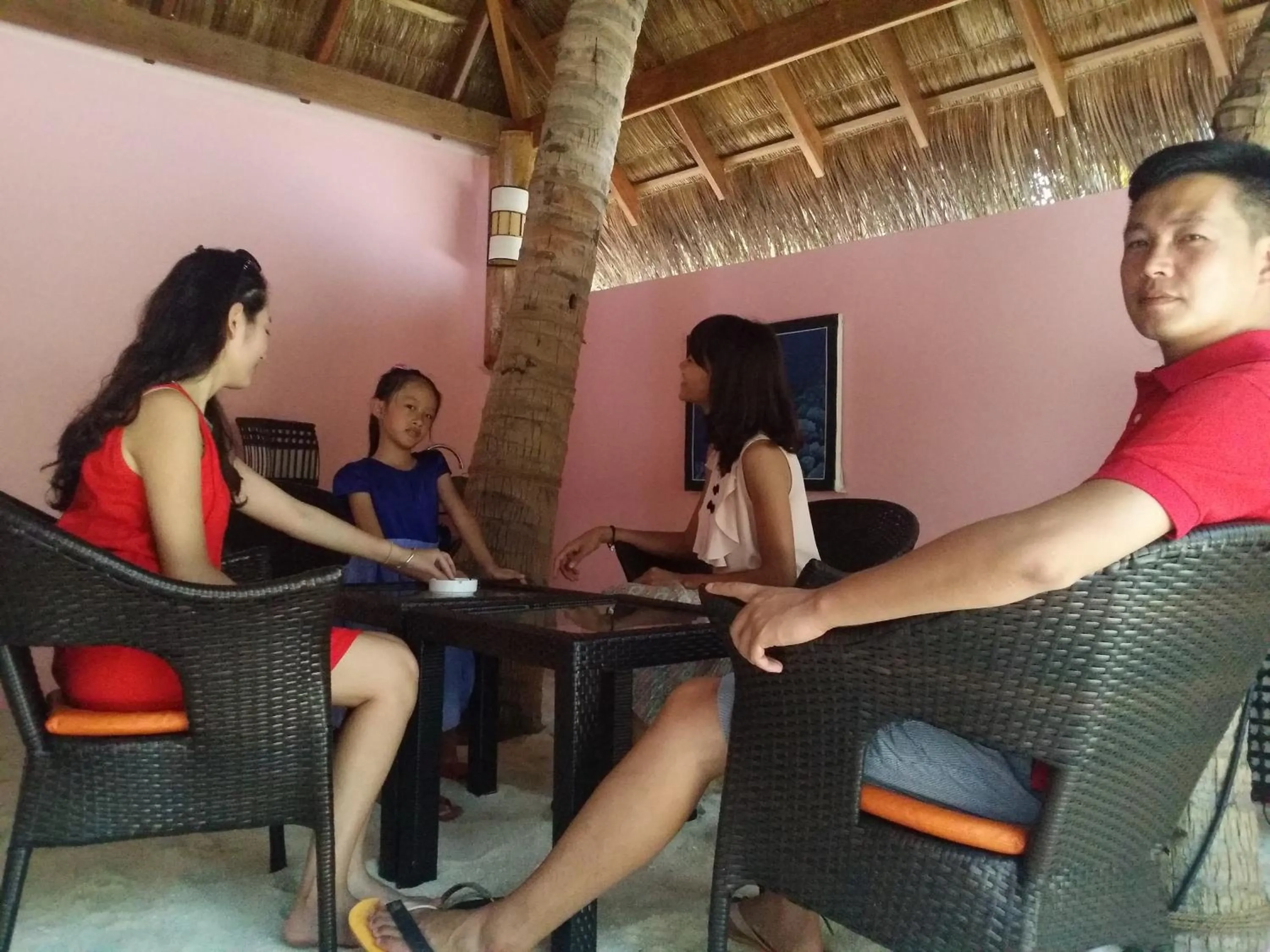 Communal lounge/ TV room in Rasdhoo Coralville