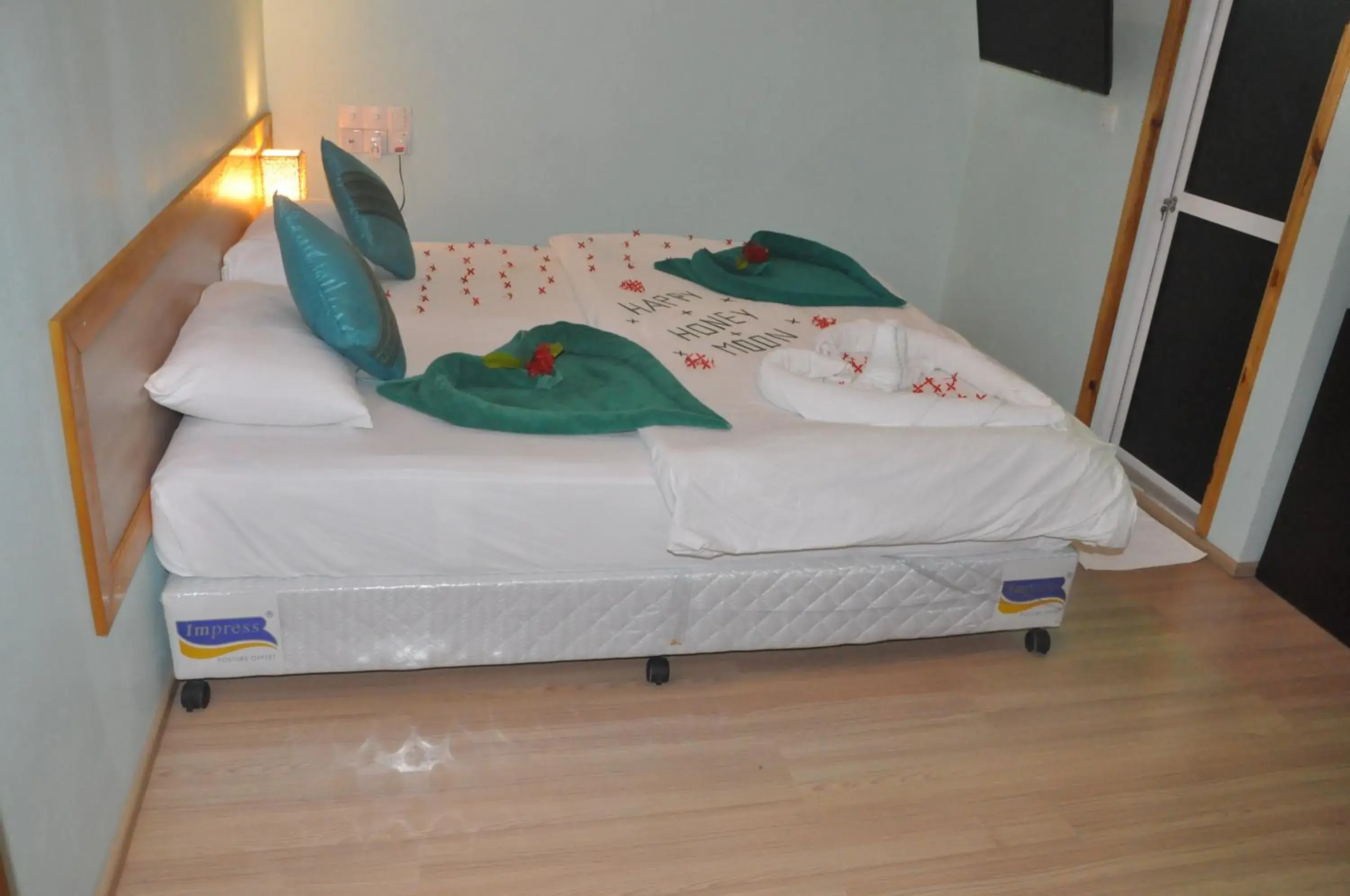 Triple Room with Bath in Rasdhoo Coralville Triple Room with Bath in Rasdhoo Coralville