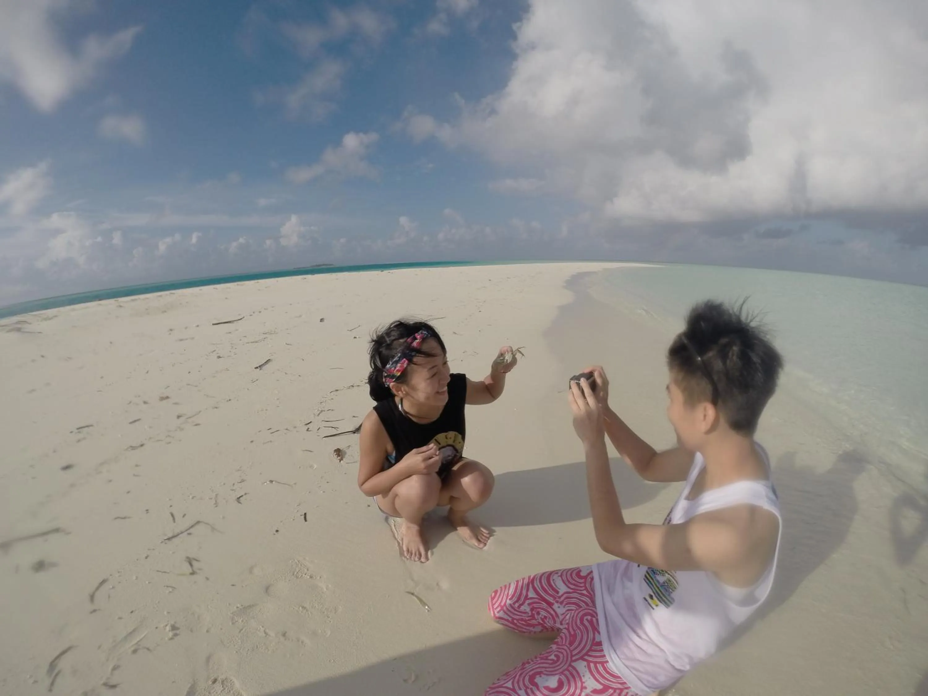 Beach in Rasdhoo Coralville