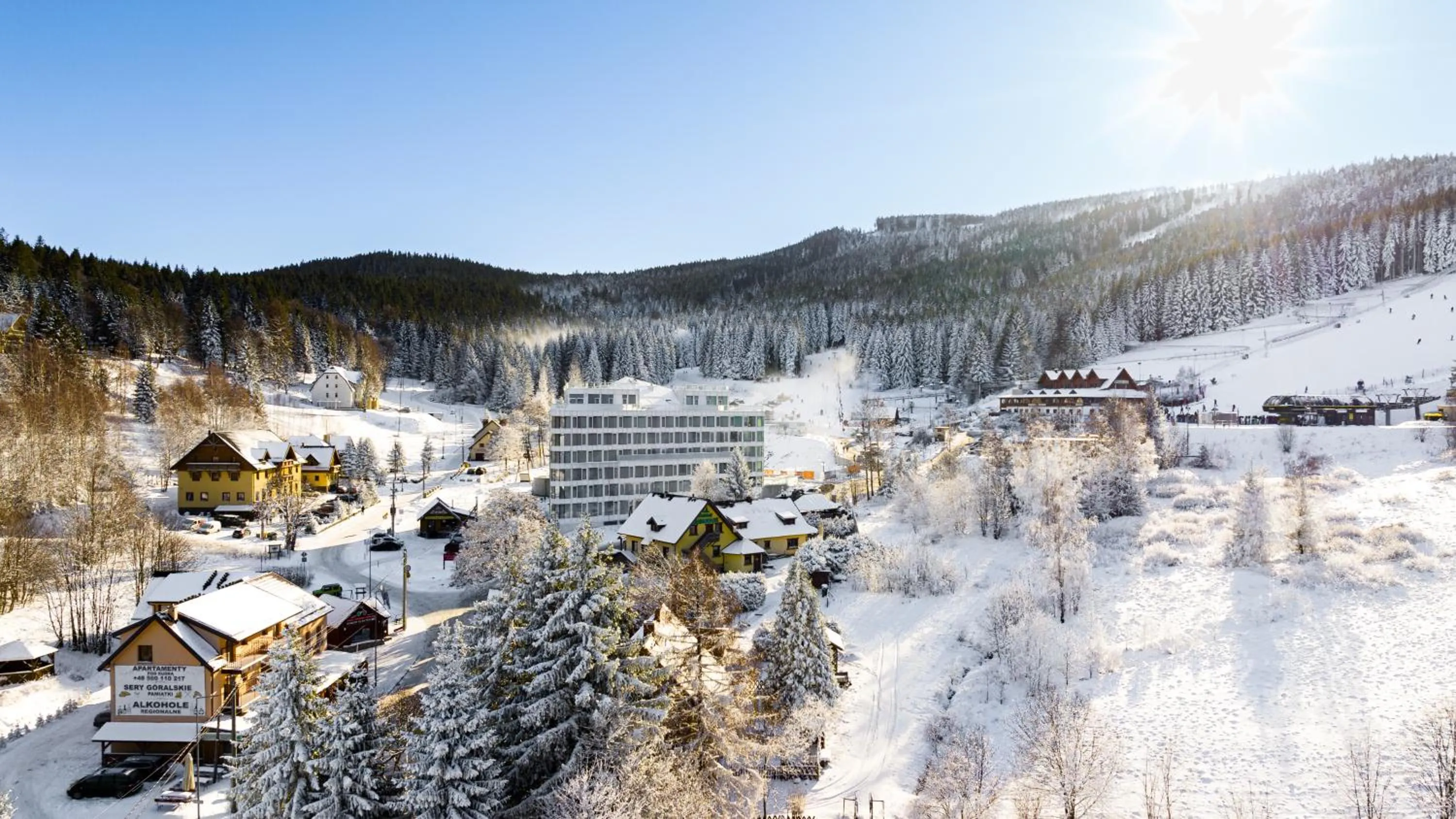 Property building in Aparthotel Biała Perła - Czarna Góra Resort, Sun & Snow