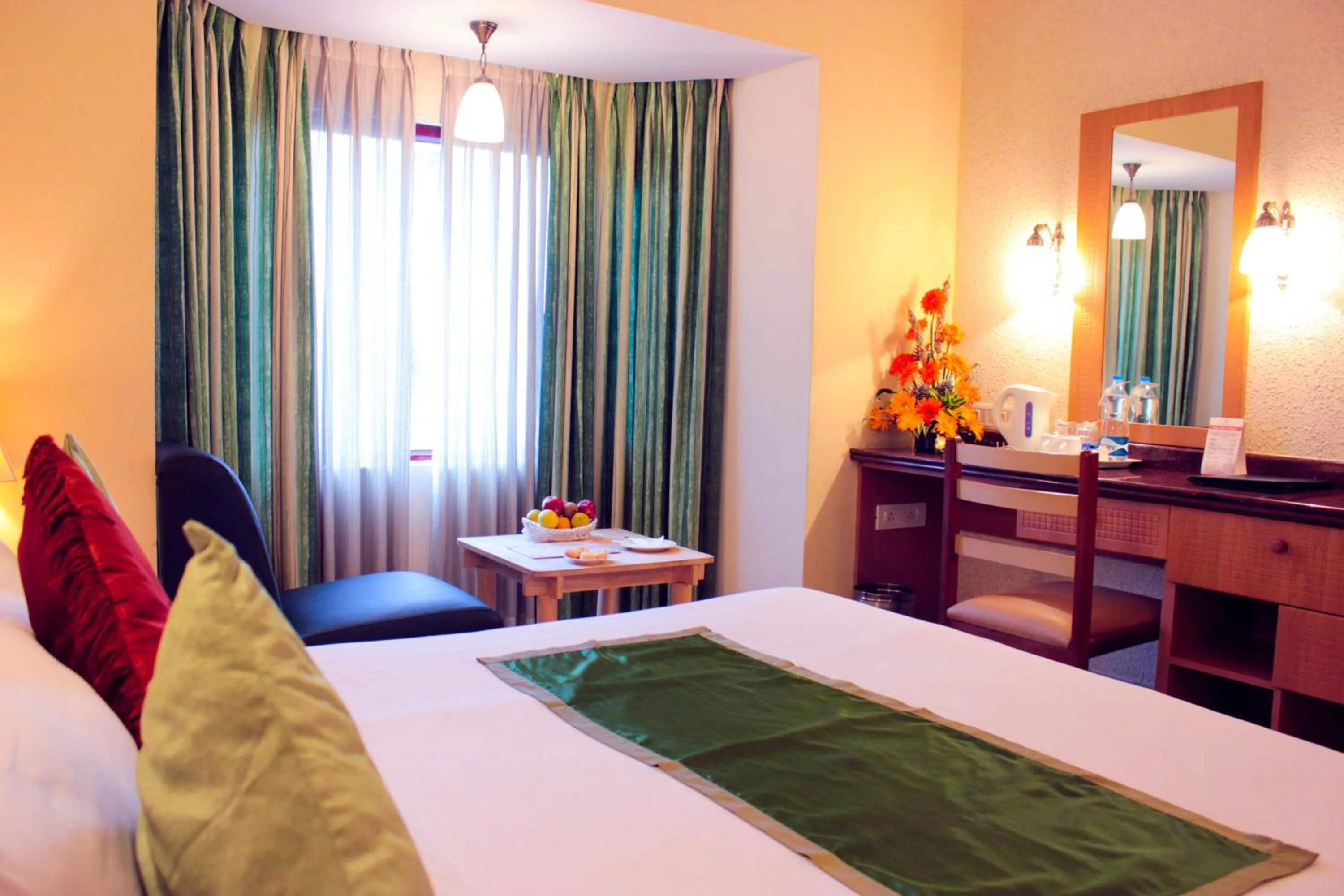 Day, Bed in Highgates Hotel