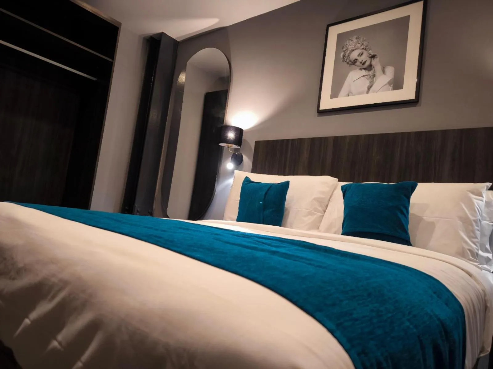 Bedroom, Bed in Spinola Hotel