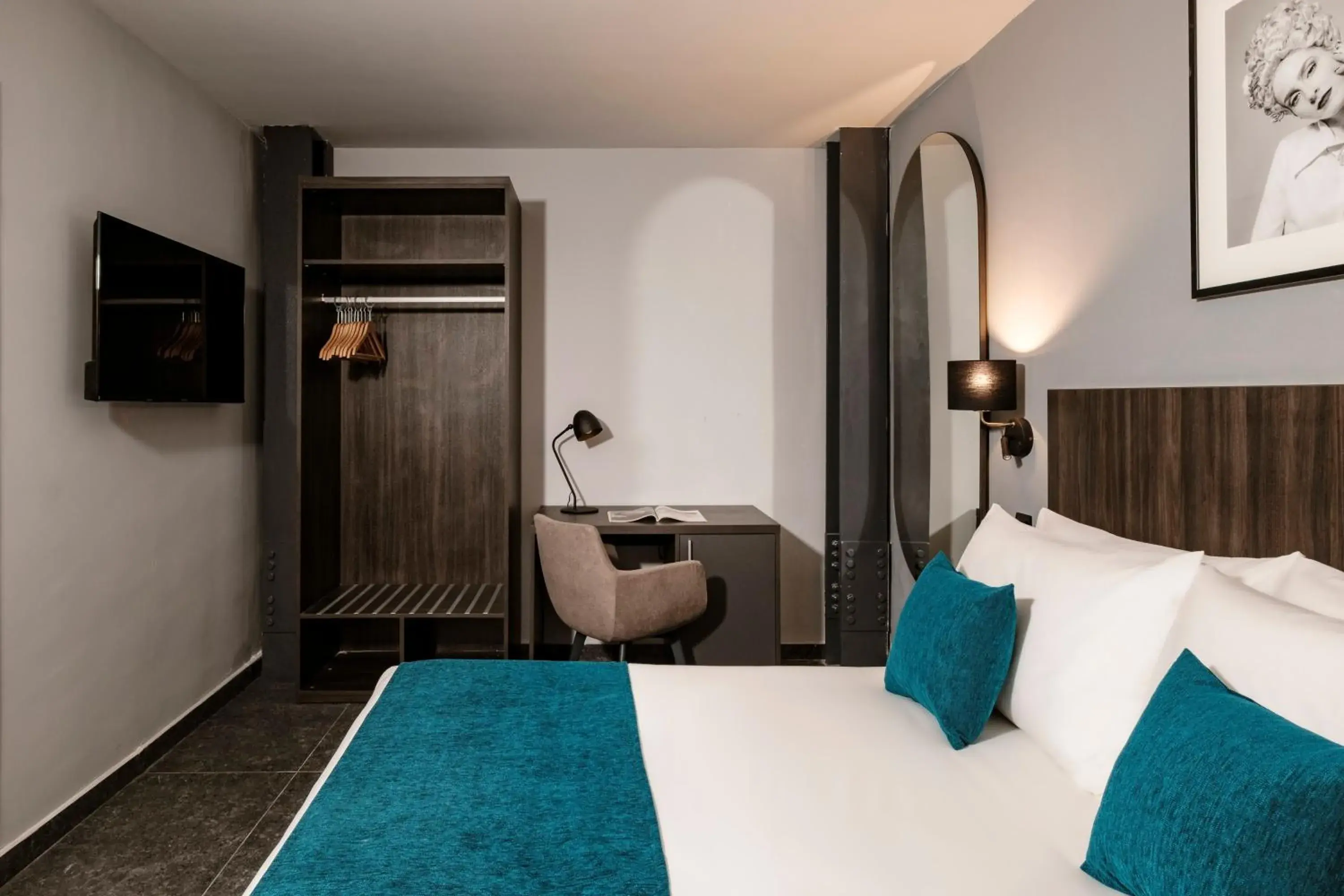 Bed in Spinola Hotel Bed in Spinola Hotel