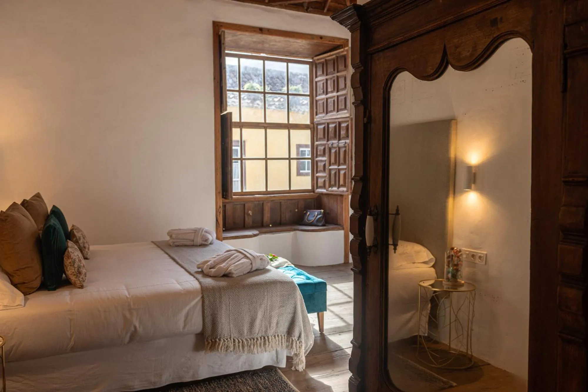 Bed in La Casa de La Camelia