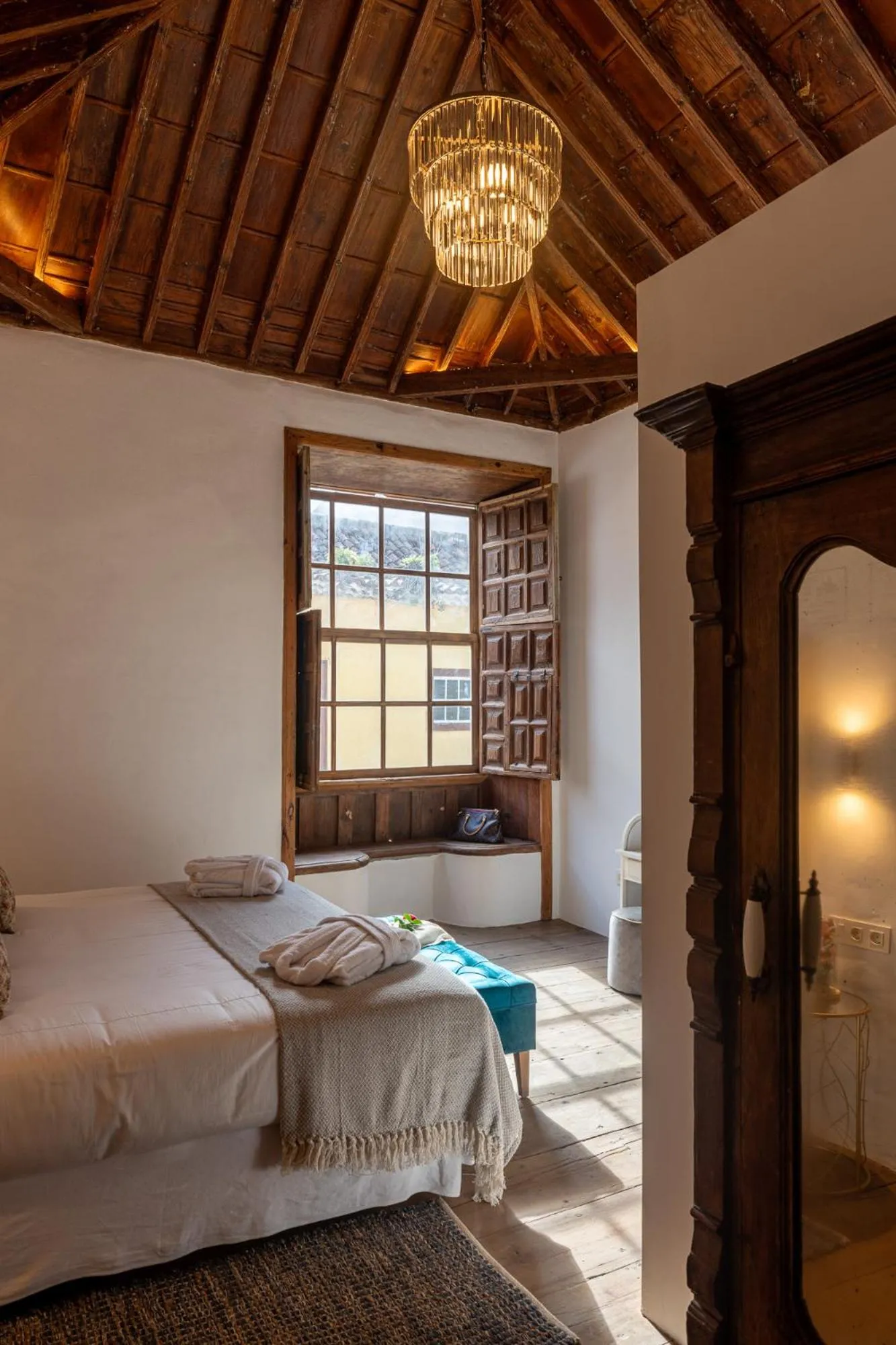 Bed in La Casa de La Camelia