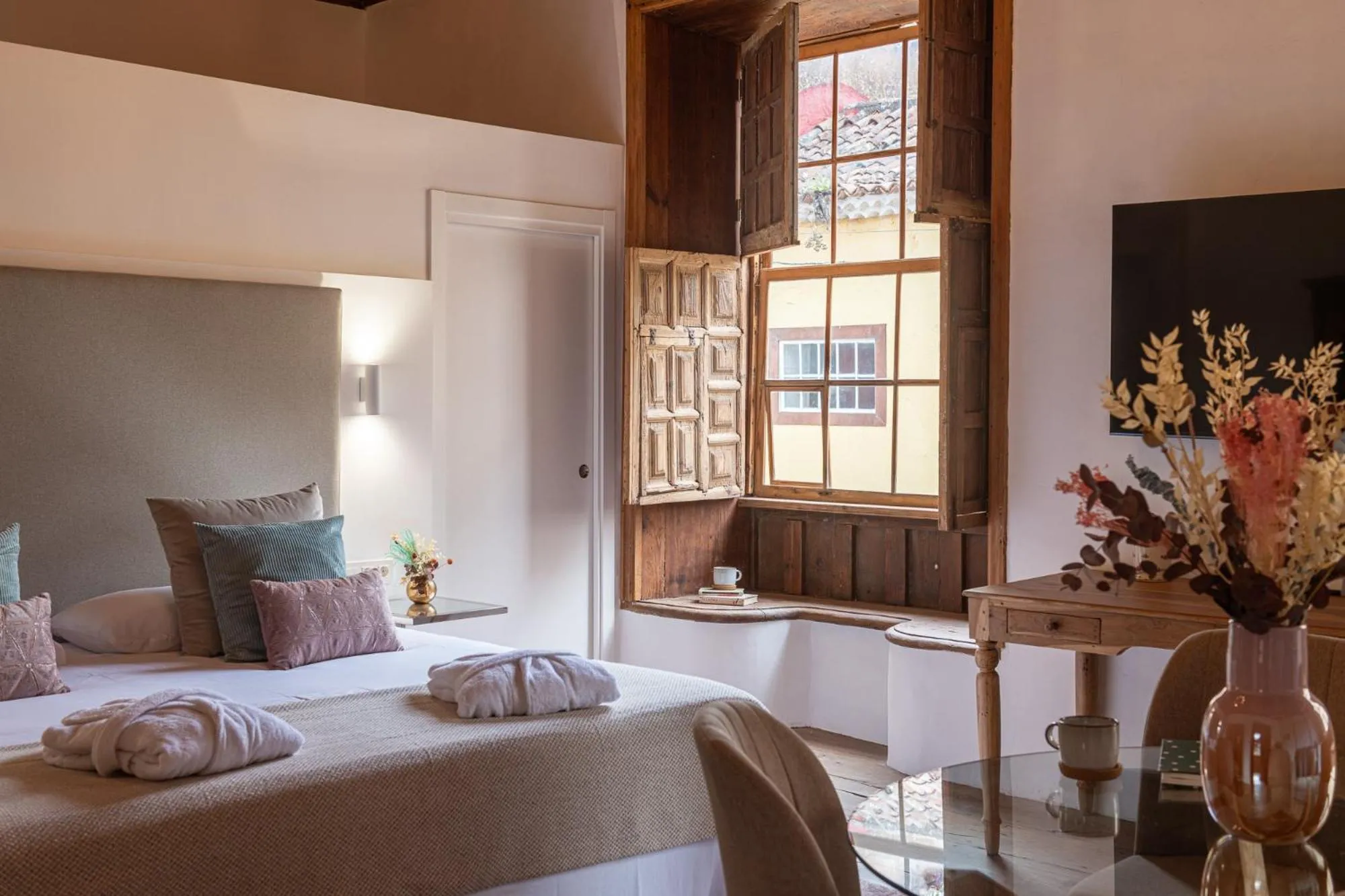 Bed in La Casa de La Camelia