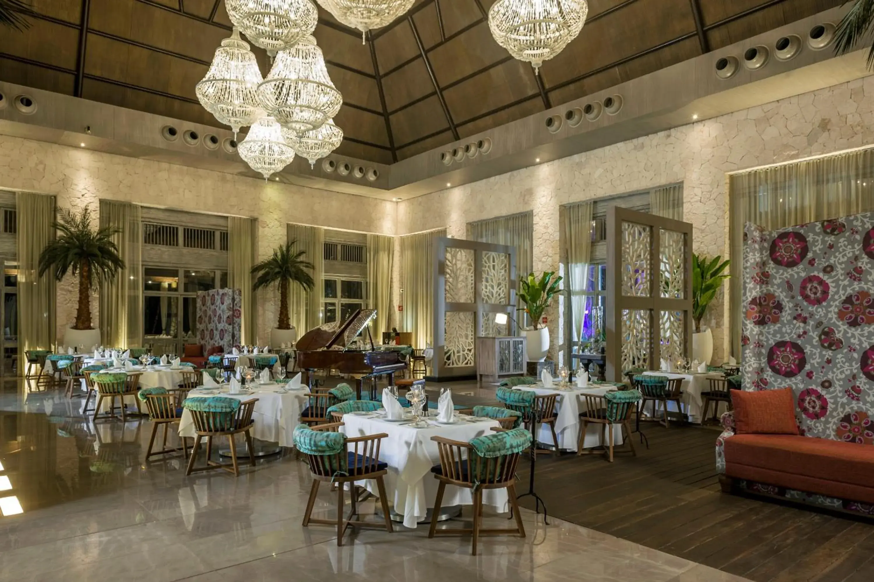 Restaurant/places to eat in Jungala Park Hotel at VidantaWorld Riviera Maya Restaurant/places to eat in Jungala Park Hotel at VidantaWorld Riviera Maya