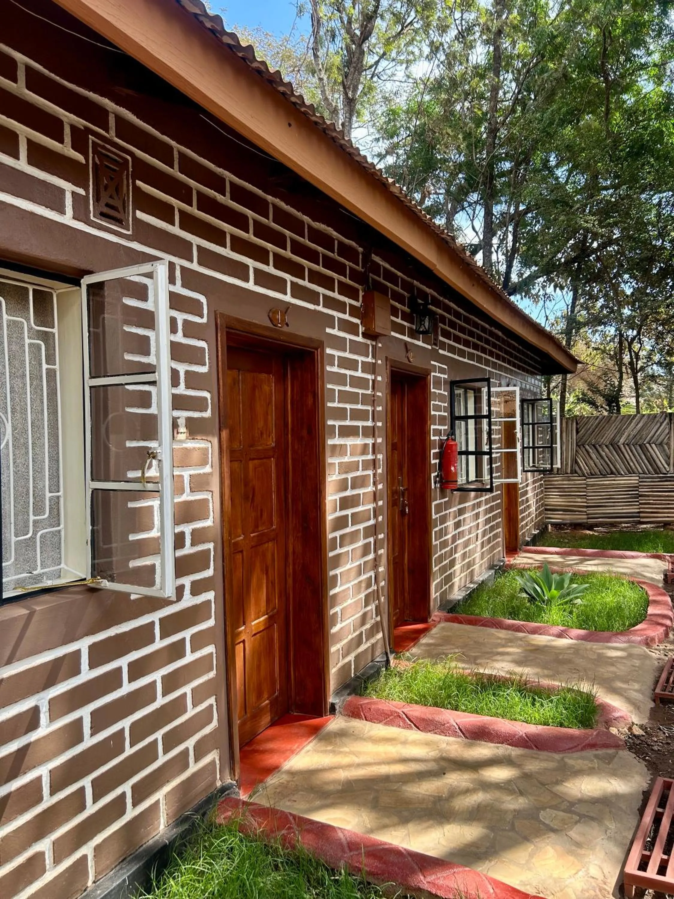Property building in Patamu Restaurants Lodge & Safaris