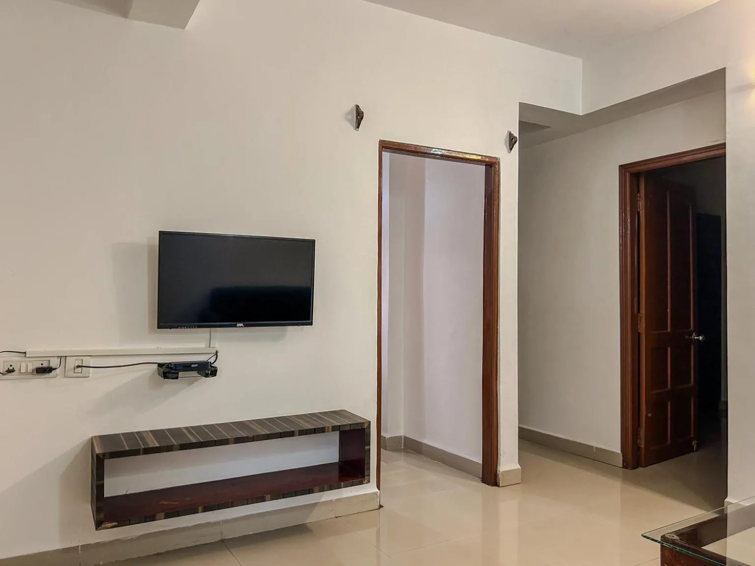 LA Costa Residency