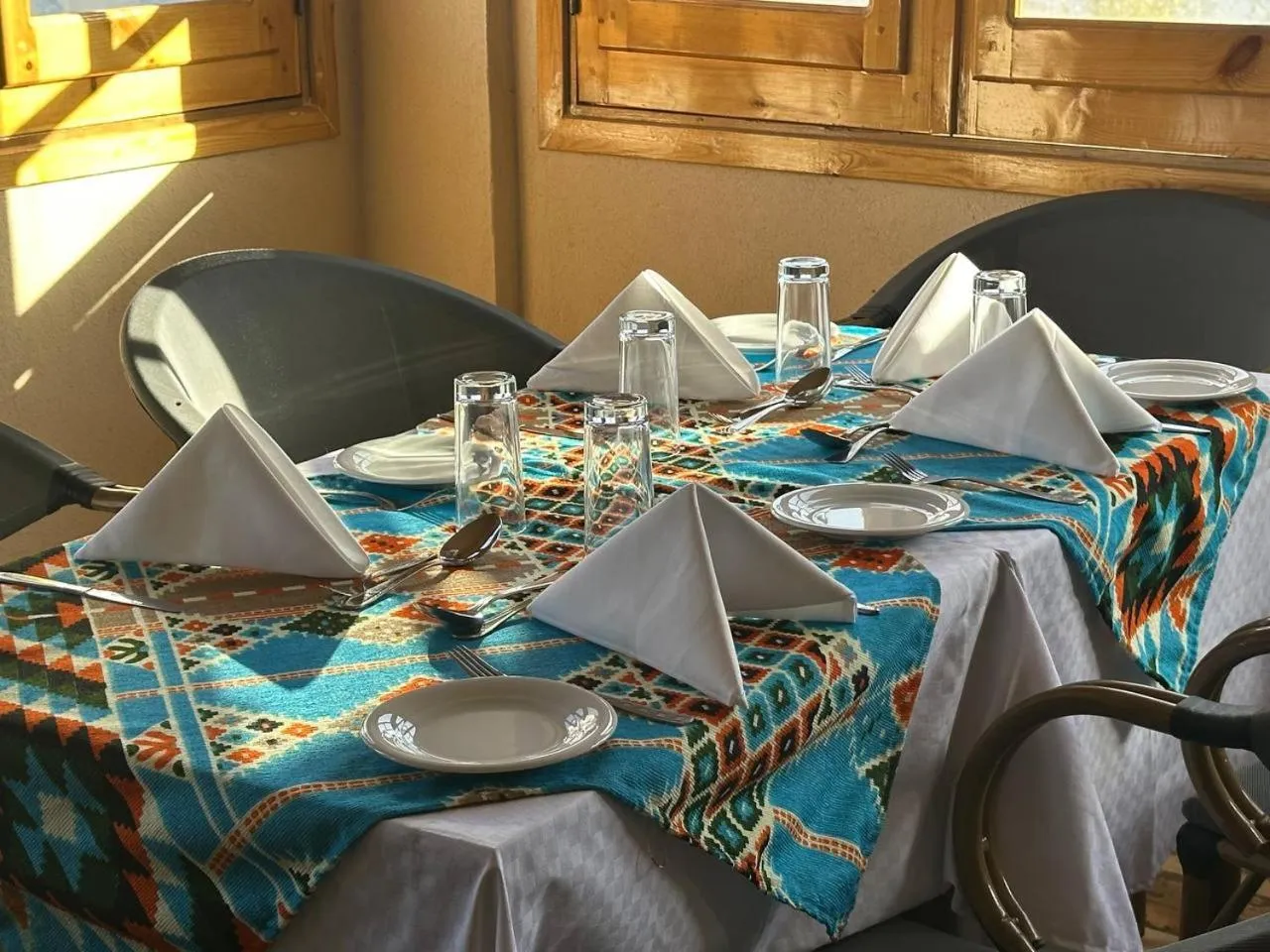 Restaurant/places to eat in ACHERTOD Nubian House