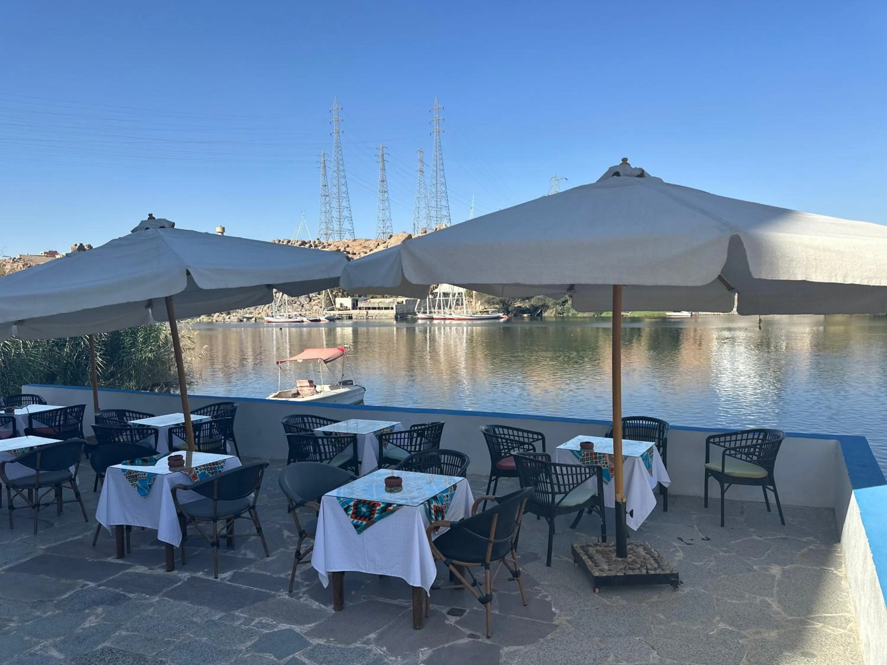 ACHERTOD Nubian House