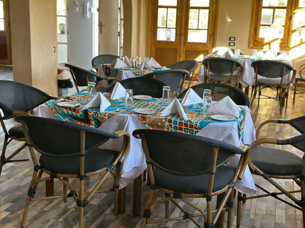 Restaurant/places to eat in ACHERTOD Nubian House