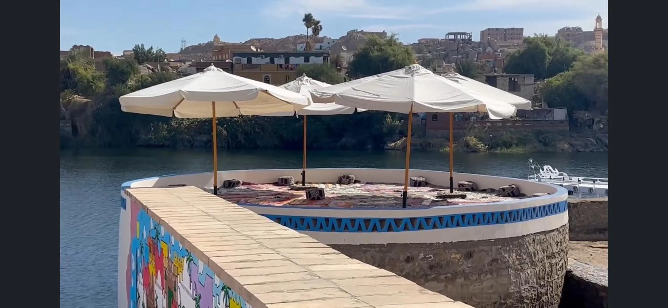 ACHERTOD Nubian House