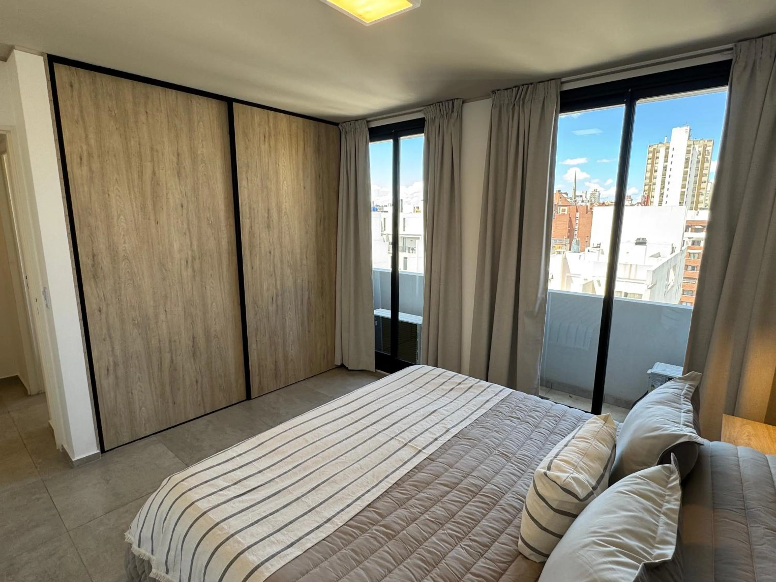 Bed in Rent a Flat Nueva Cordoba
