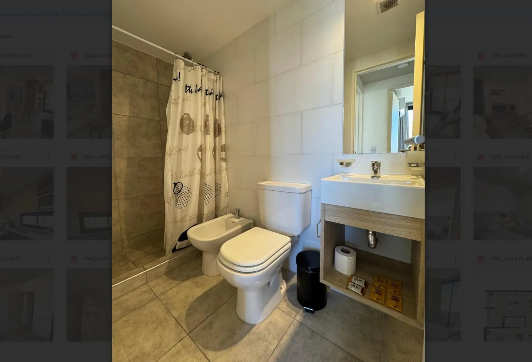Shower in Rent a Flat Nueva Cordoba