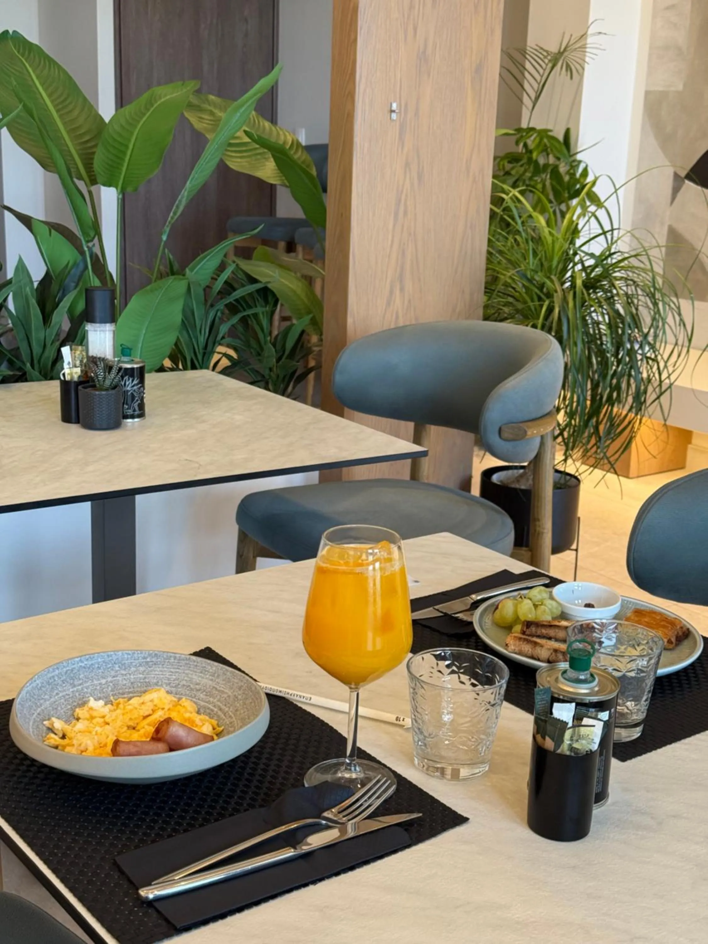 Breakfast in YeeOn Boutique Hotel, Gythio - Historic Hotels of Europe