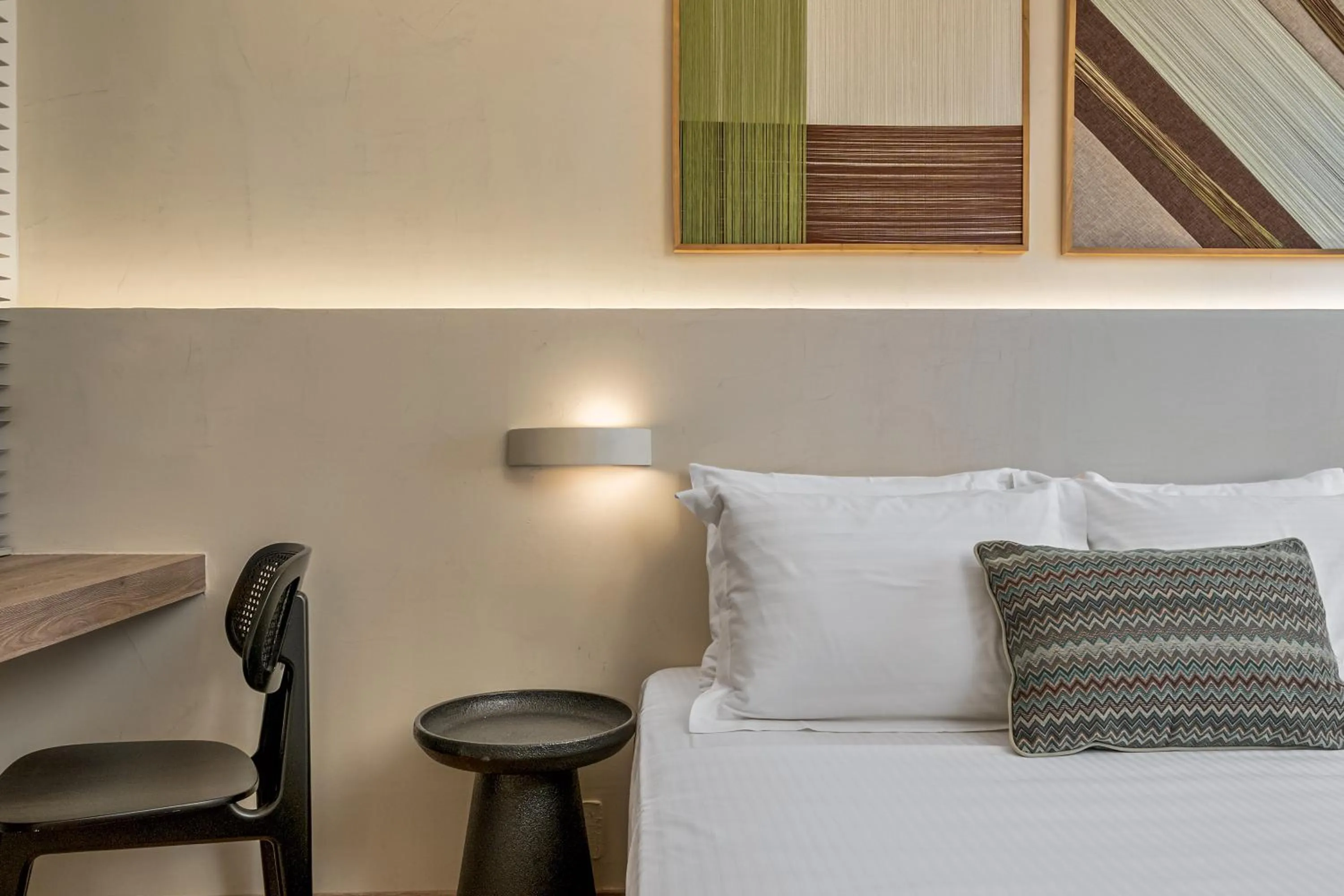 Bedroom, Bed in YeeOn Boutique Hotel, Gythio - Historic Hotels of Europe