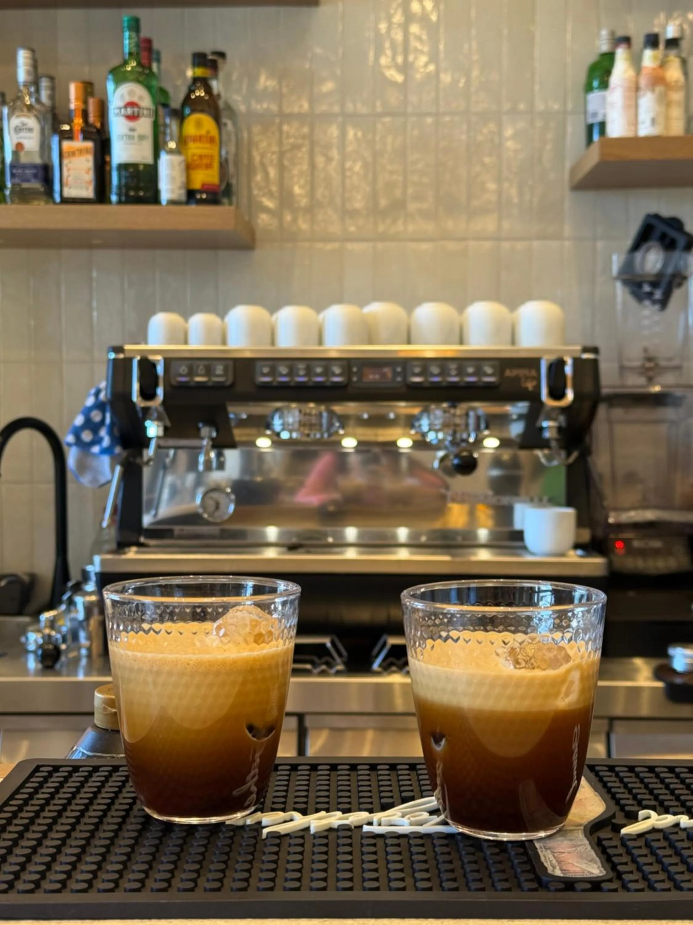 Lounge or bar in YeeOn Boutique Hotel, Gythio - Historic Hotels of Europe