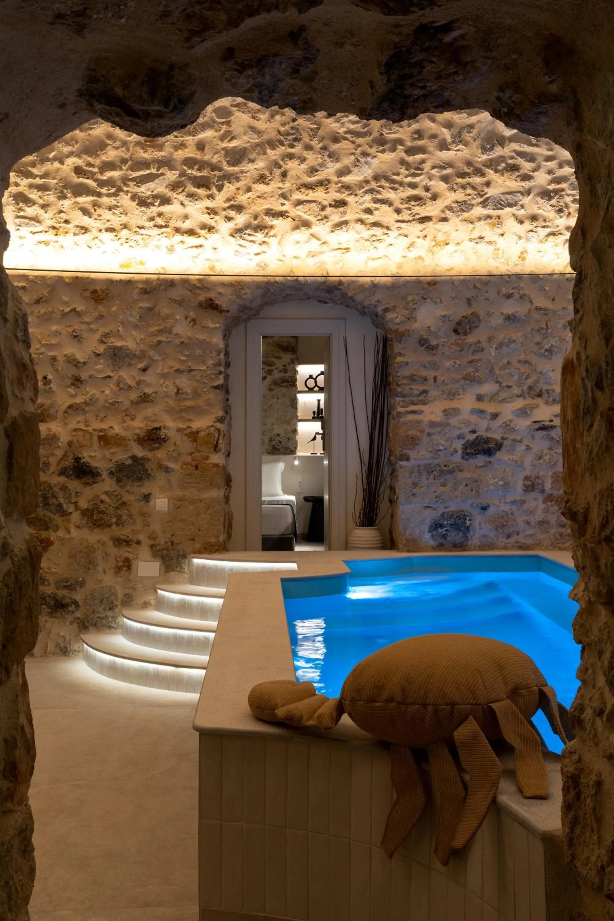 Hot Tub in YeeOn Boutique Hotel, Gythio - Historic Hotels of Europe